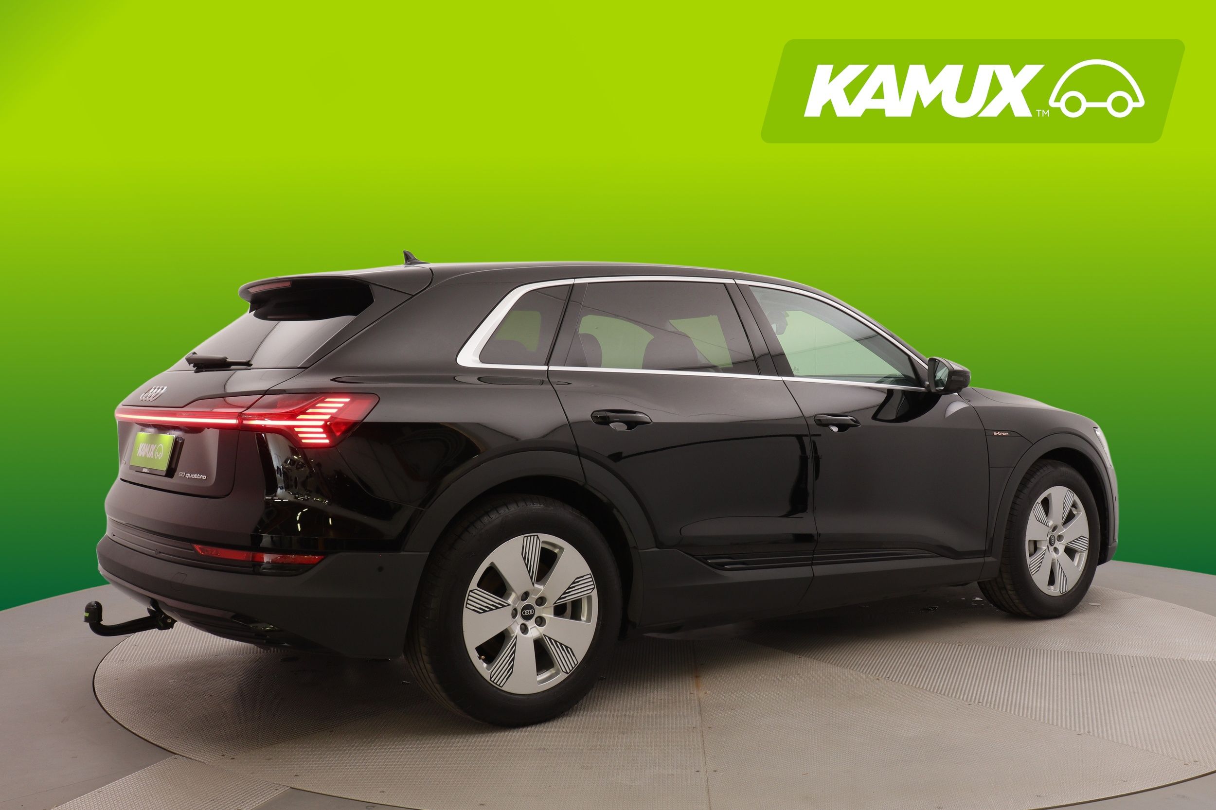 Audi e-tron 2023