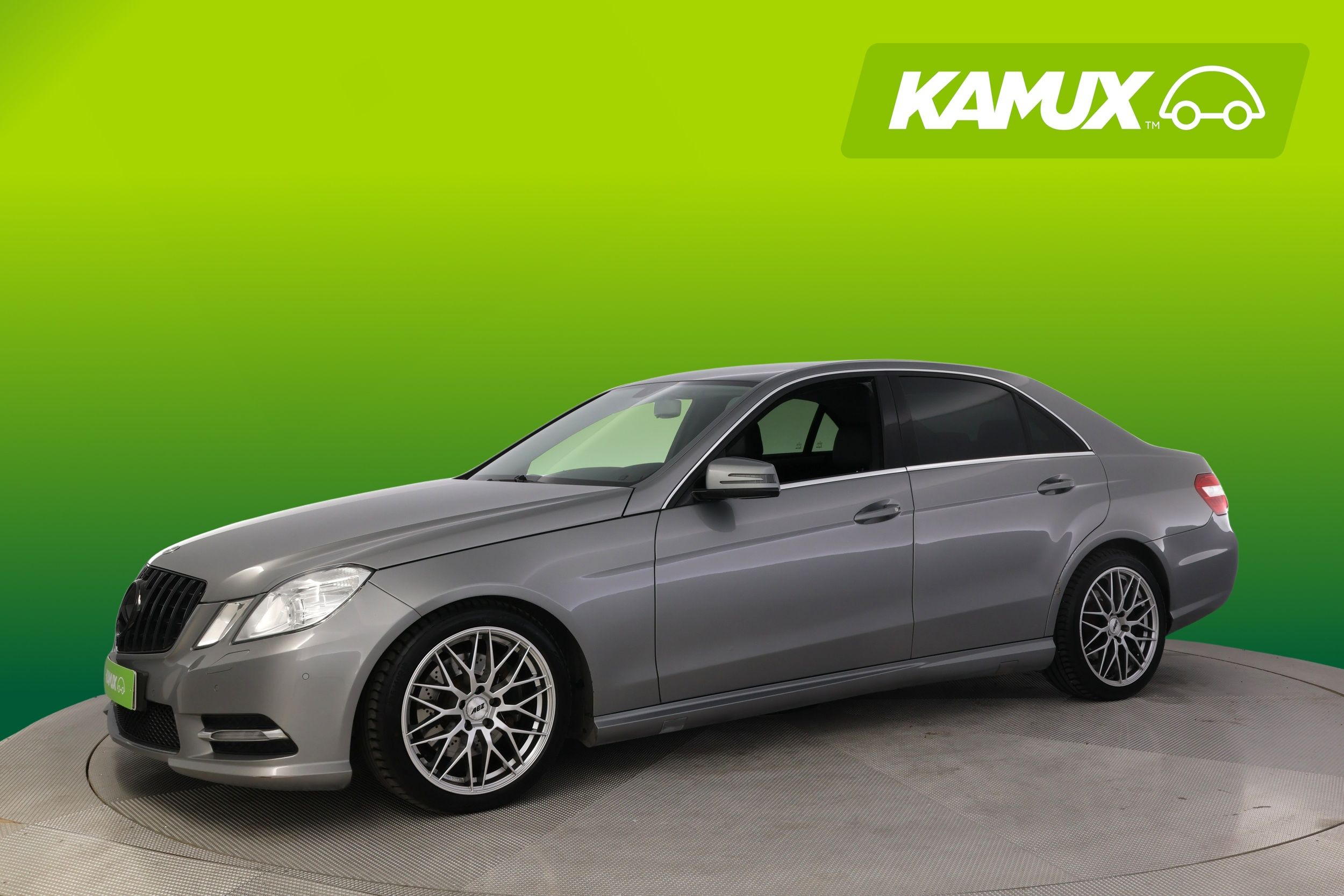 Mercedes-Benz E 2013