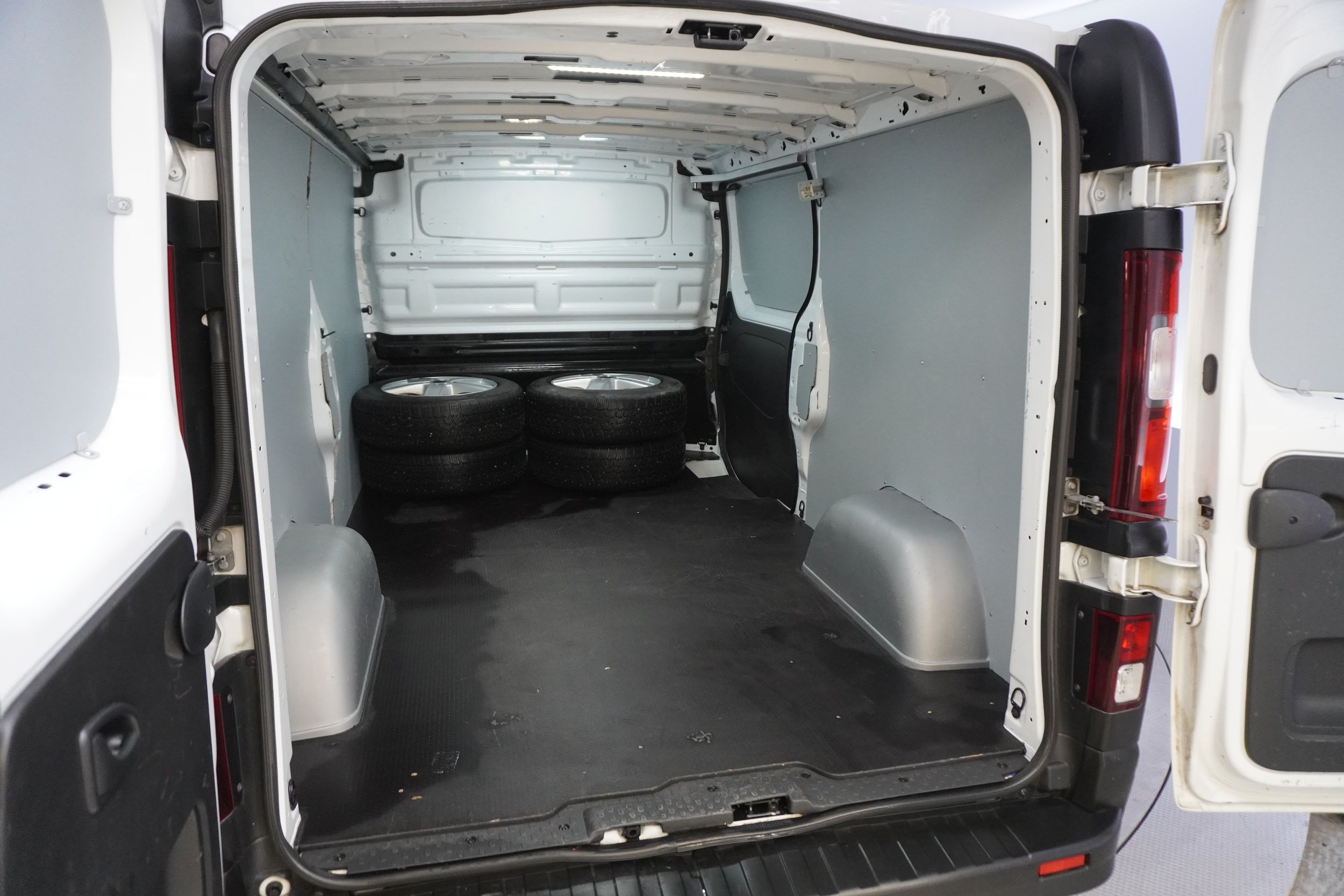 Nissan Primastar 2022