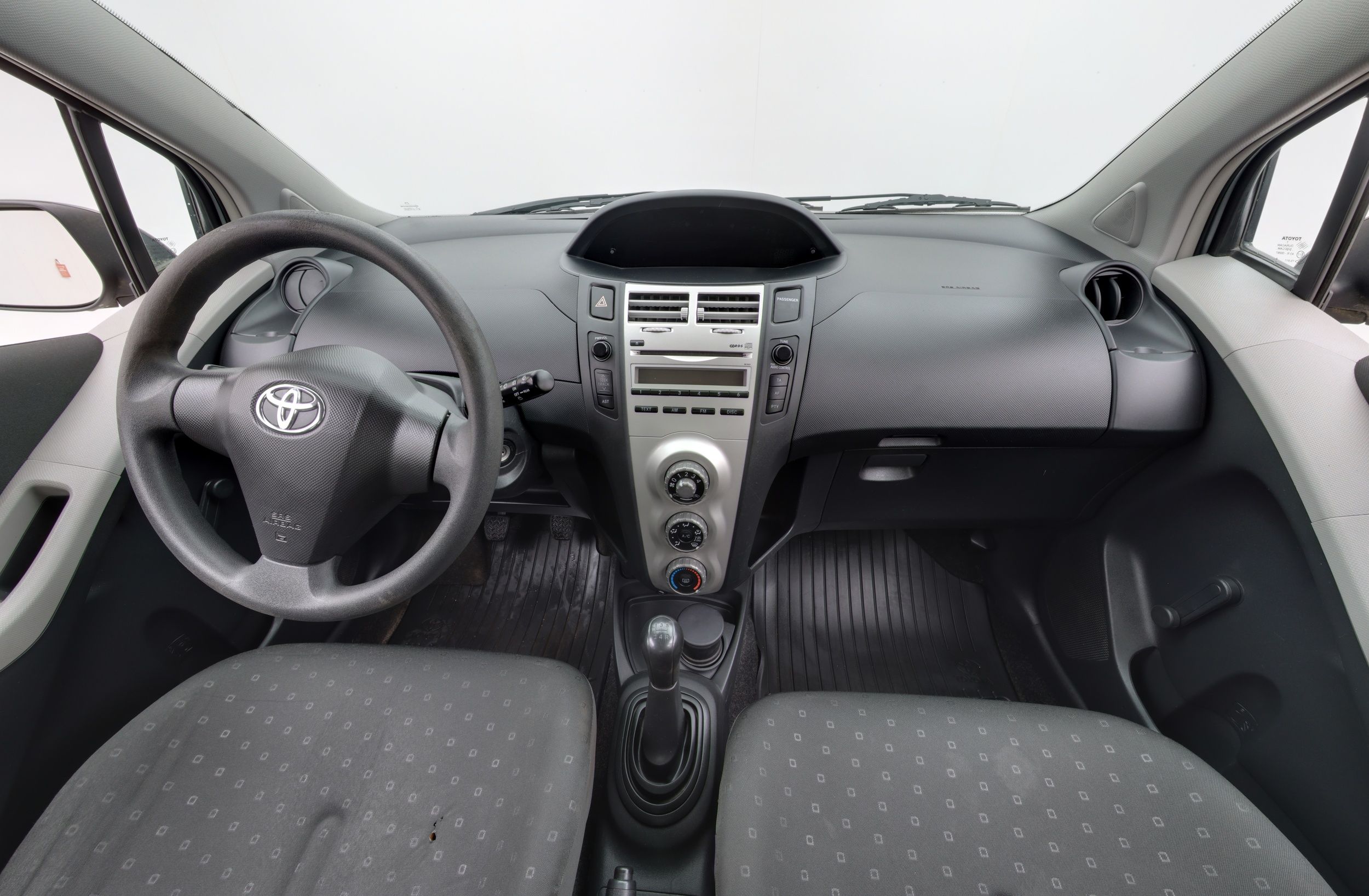 Toyota Yaris 2008