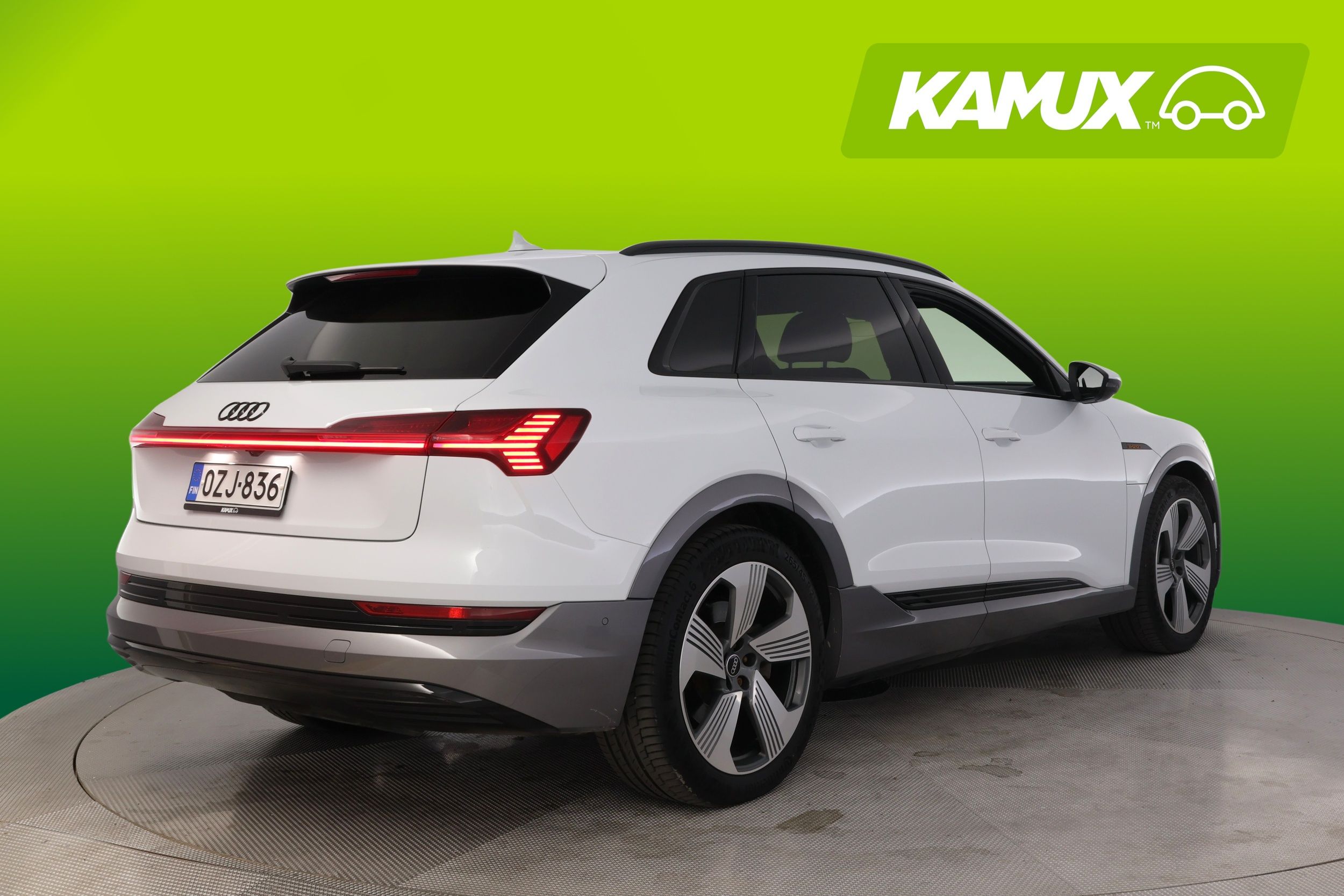 Audi e-tron 2022