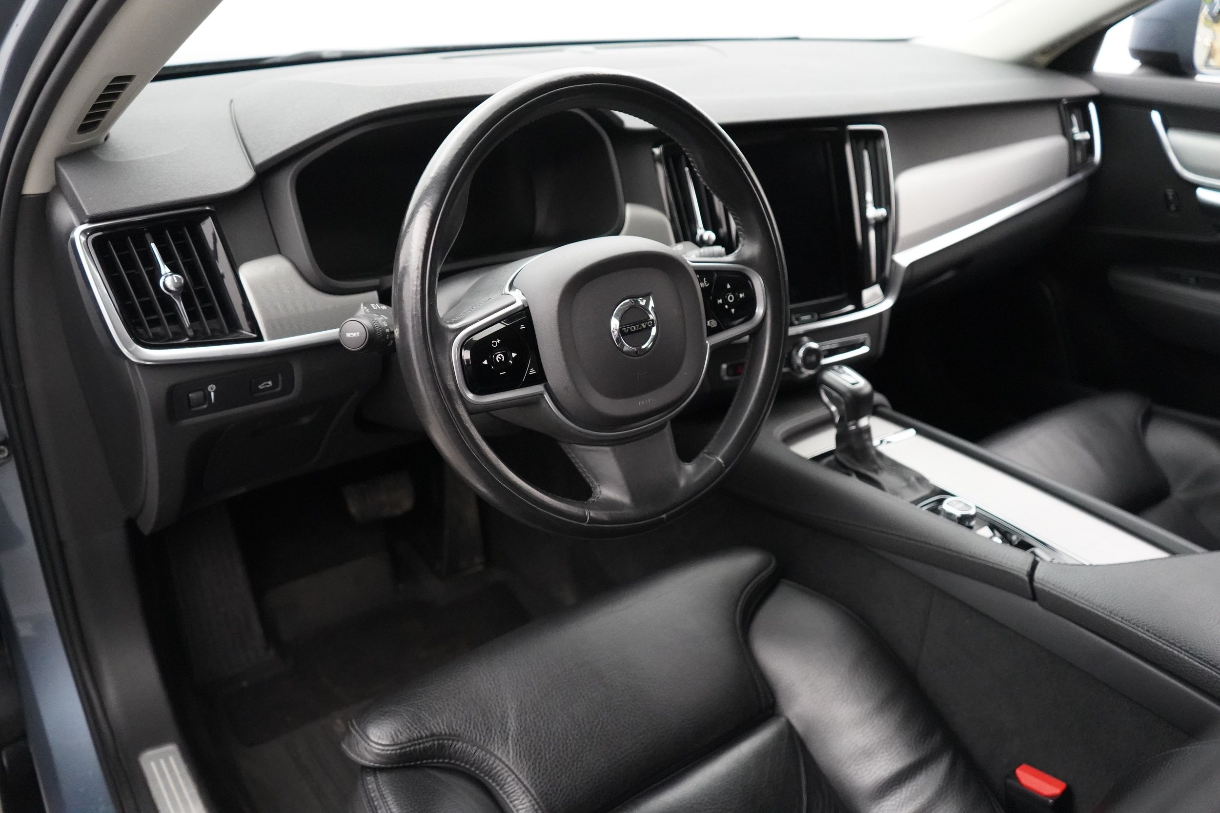 Volvo V90 Cross Country 2017