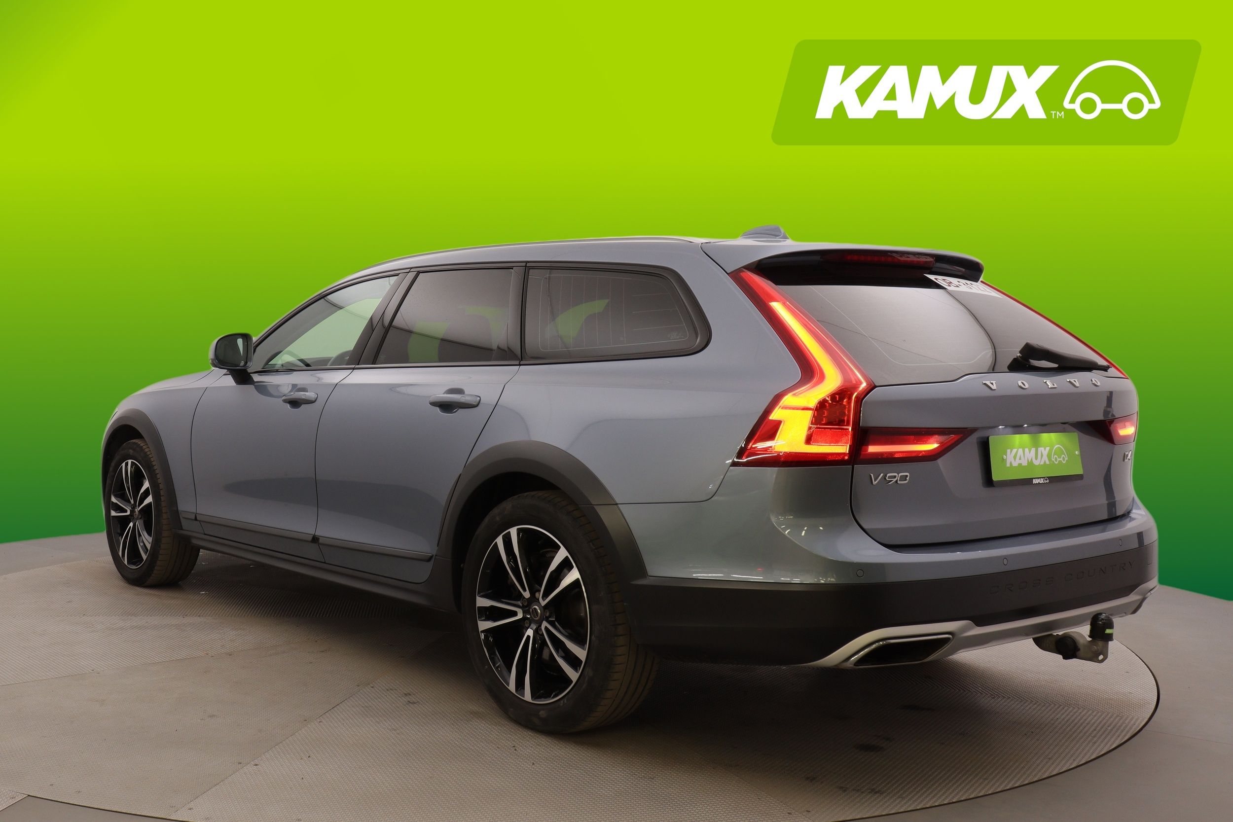 Volvo V90 Cross Country 2017