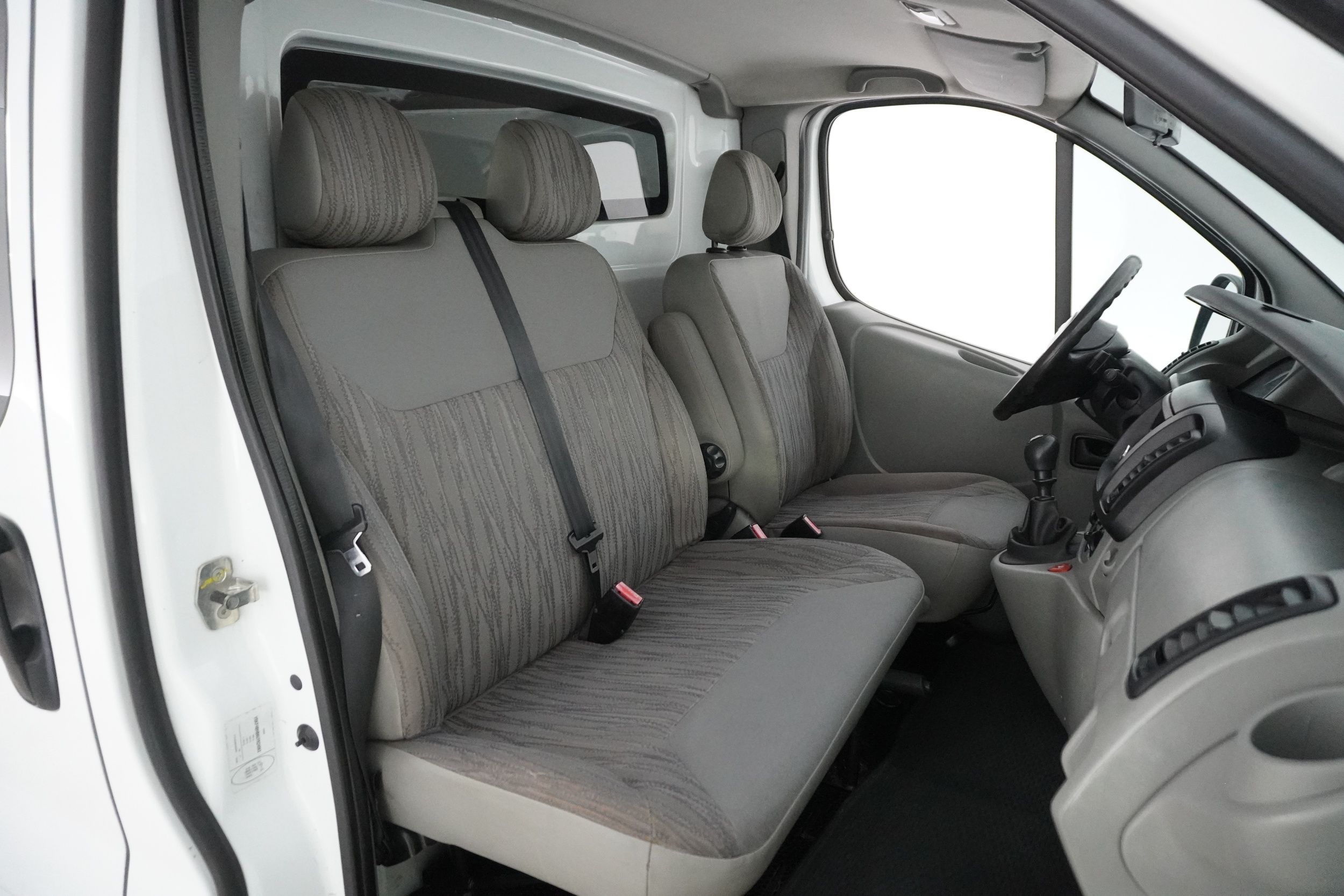 Nissan Primastar 2010