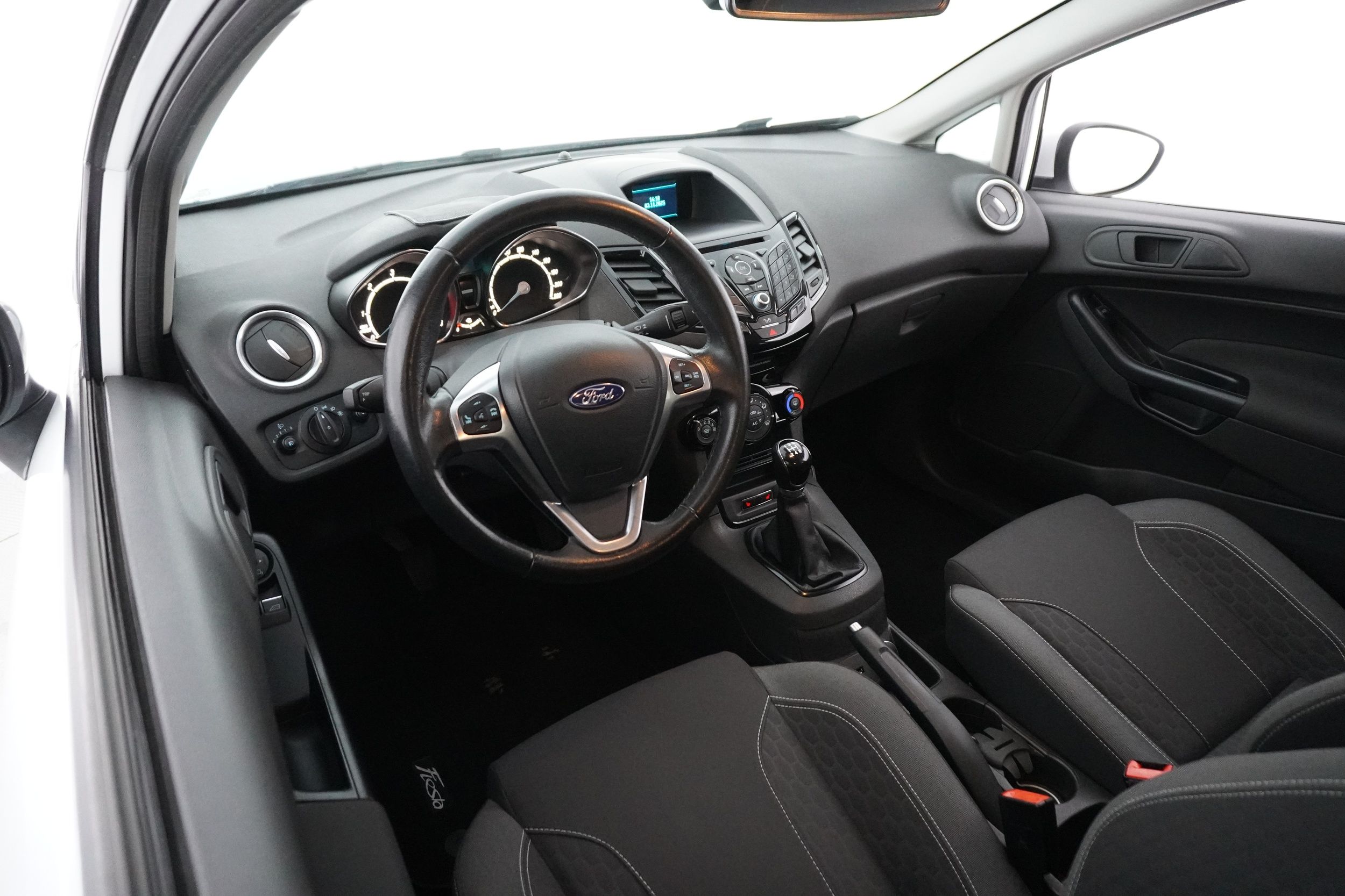 Ford Fiesta Van 2017