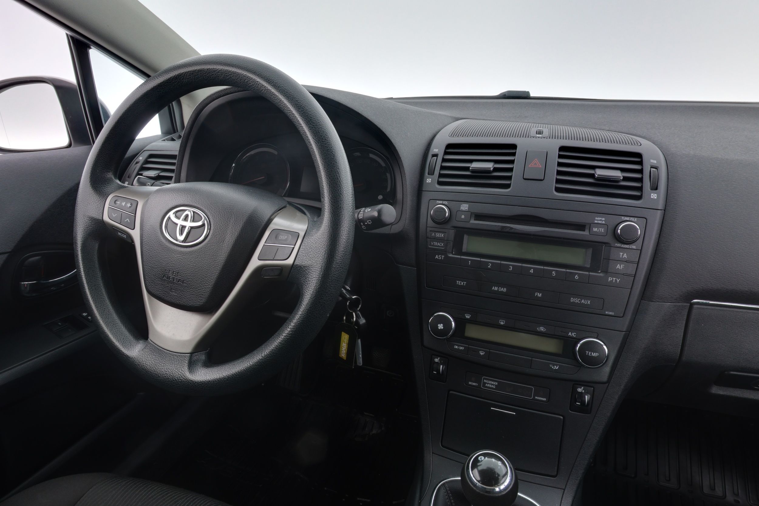 Toyota Avensis 2010