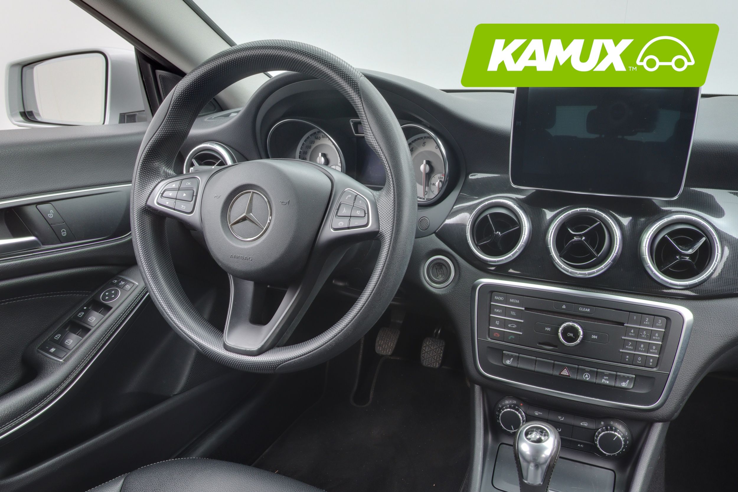 Mercedes-Benz CLA 2015
