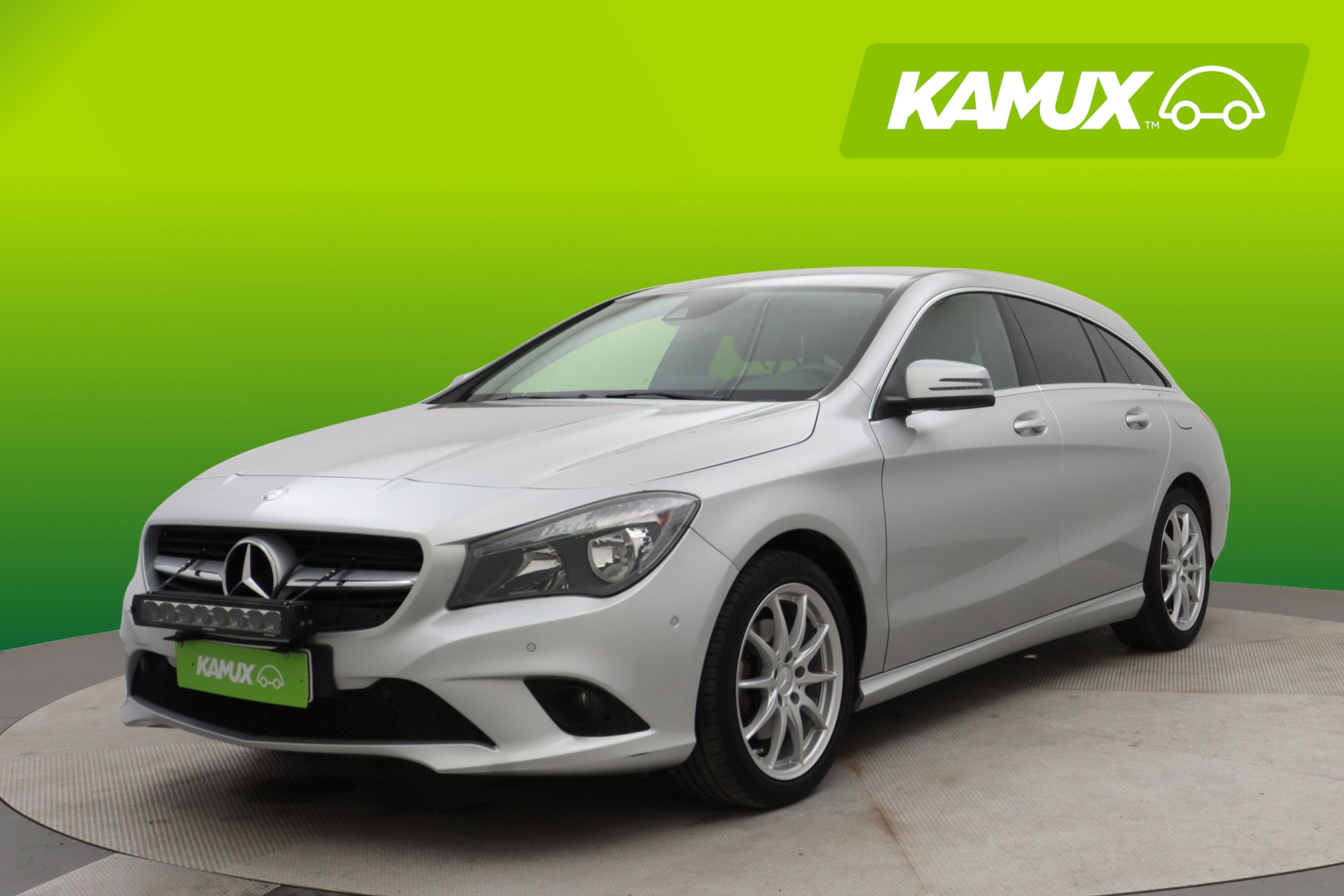 Mercedes-Benz CLA 2015