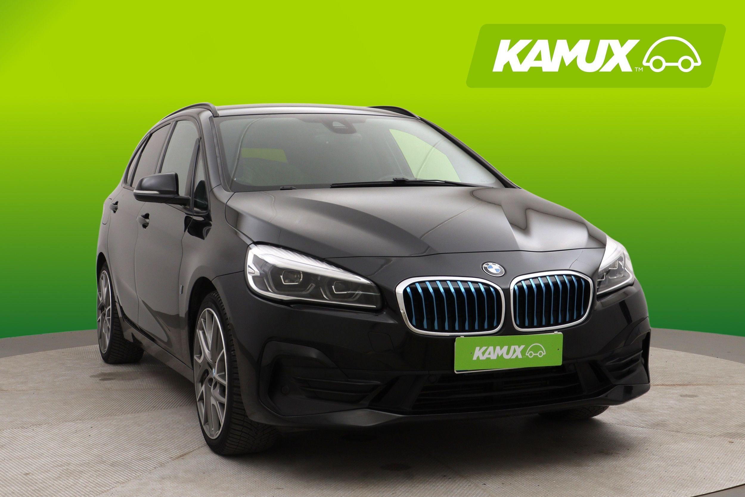 BMW 225 2019