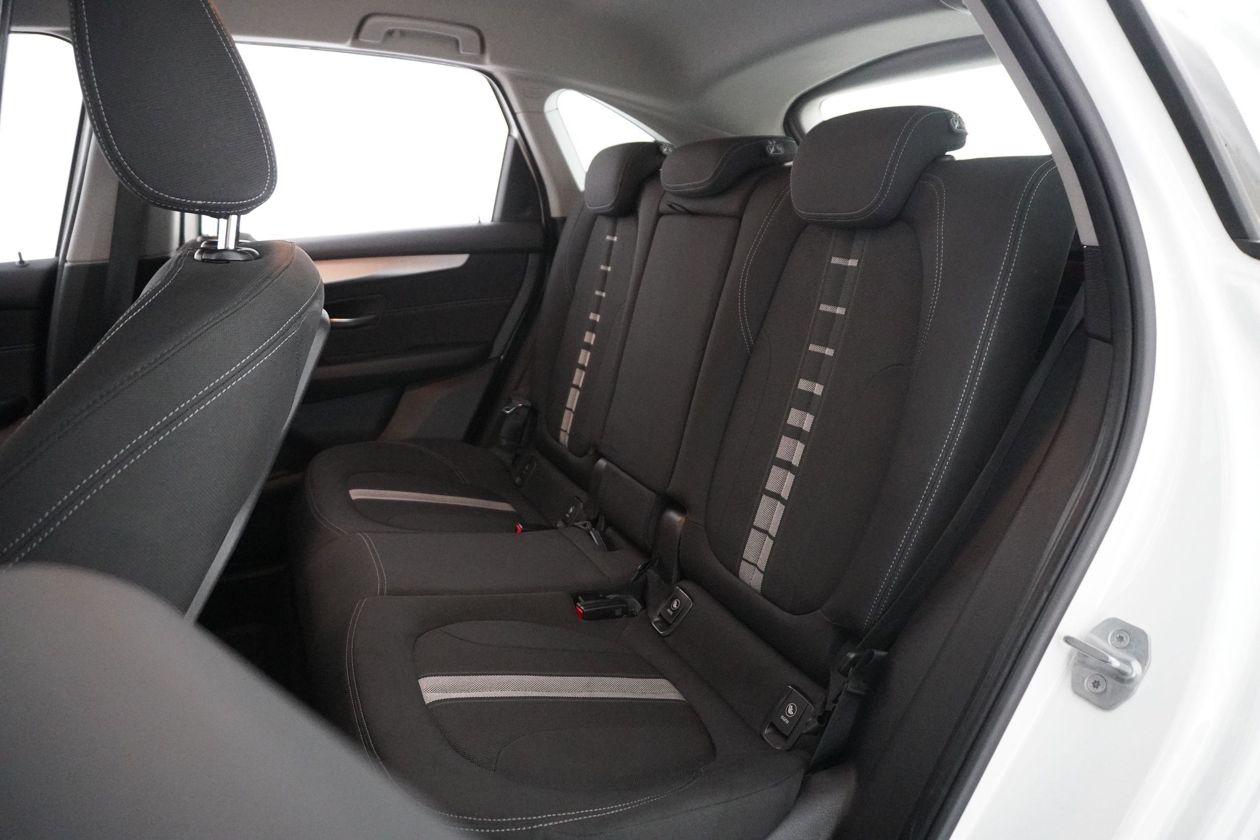 BMW 225 2019