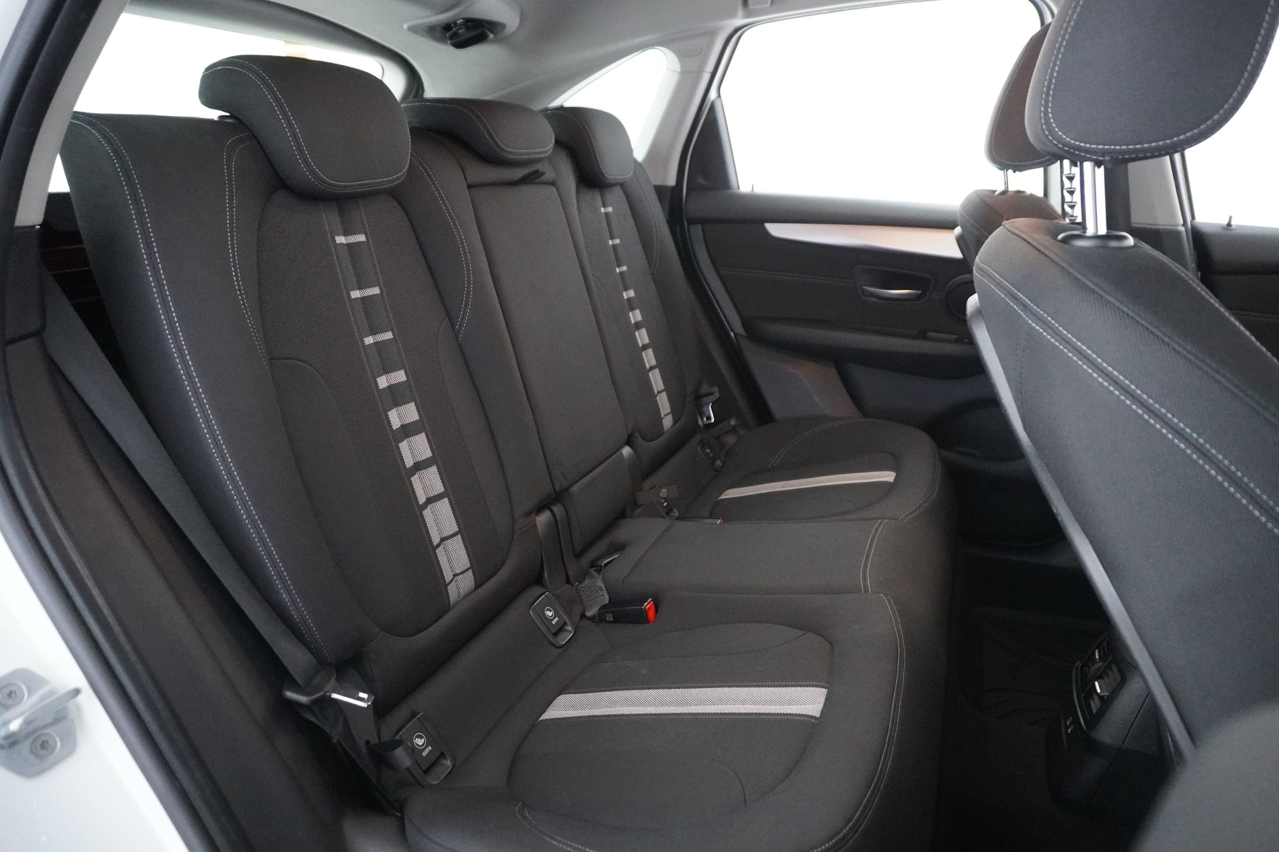 BMW 225 2019