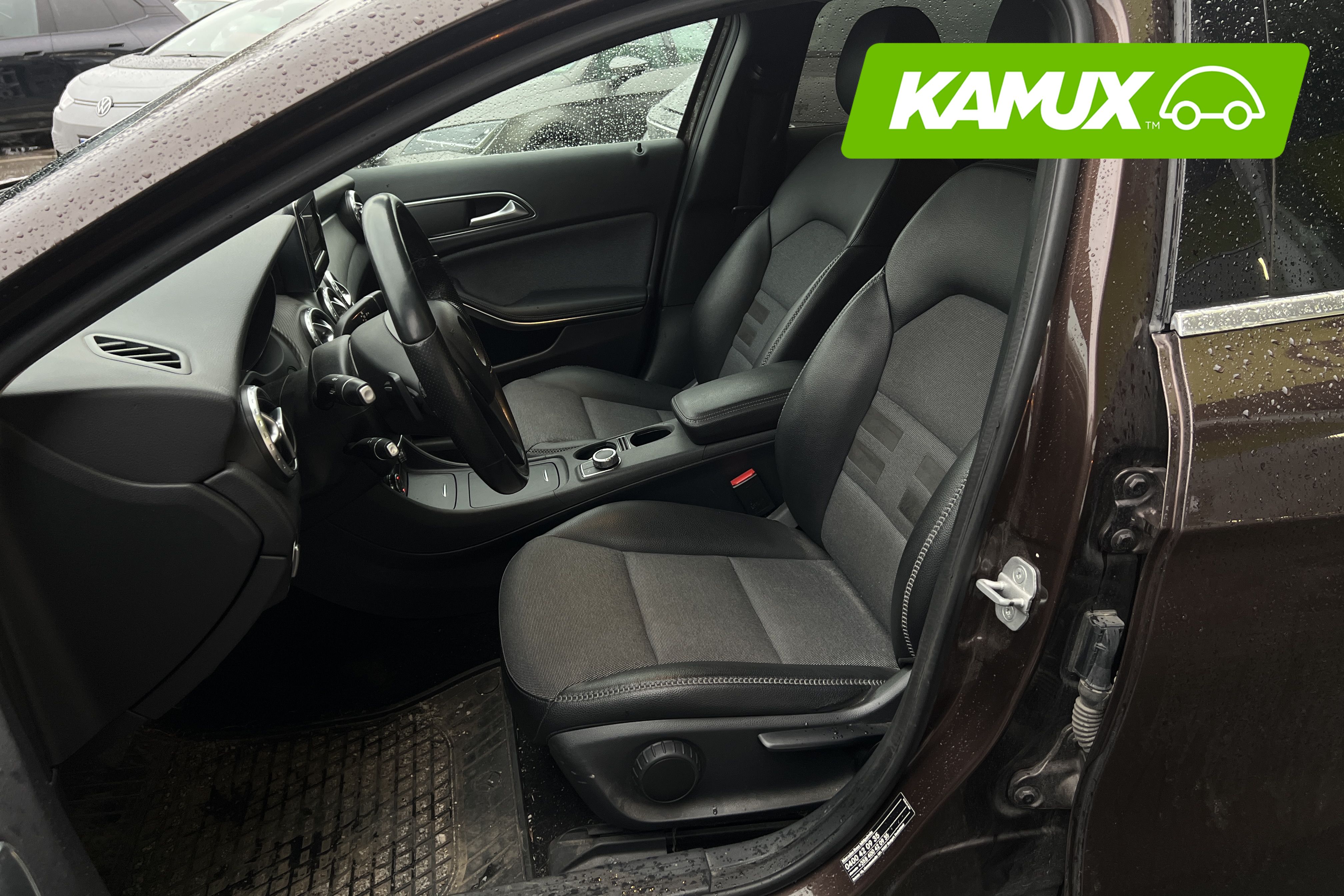 Mercedes-Benz GLA 2015