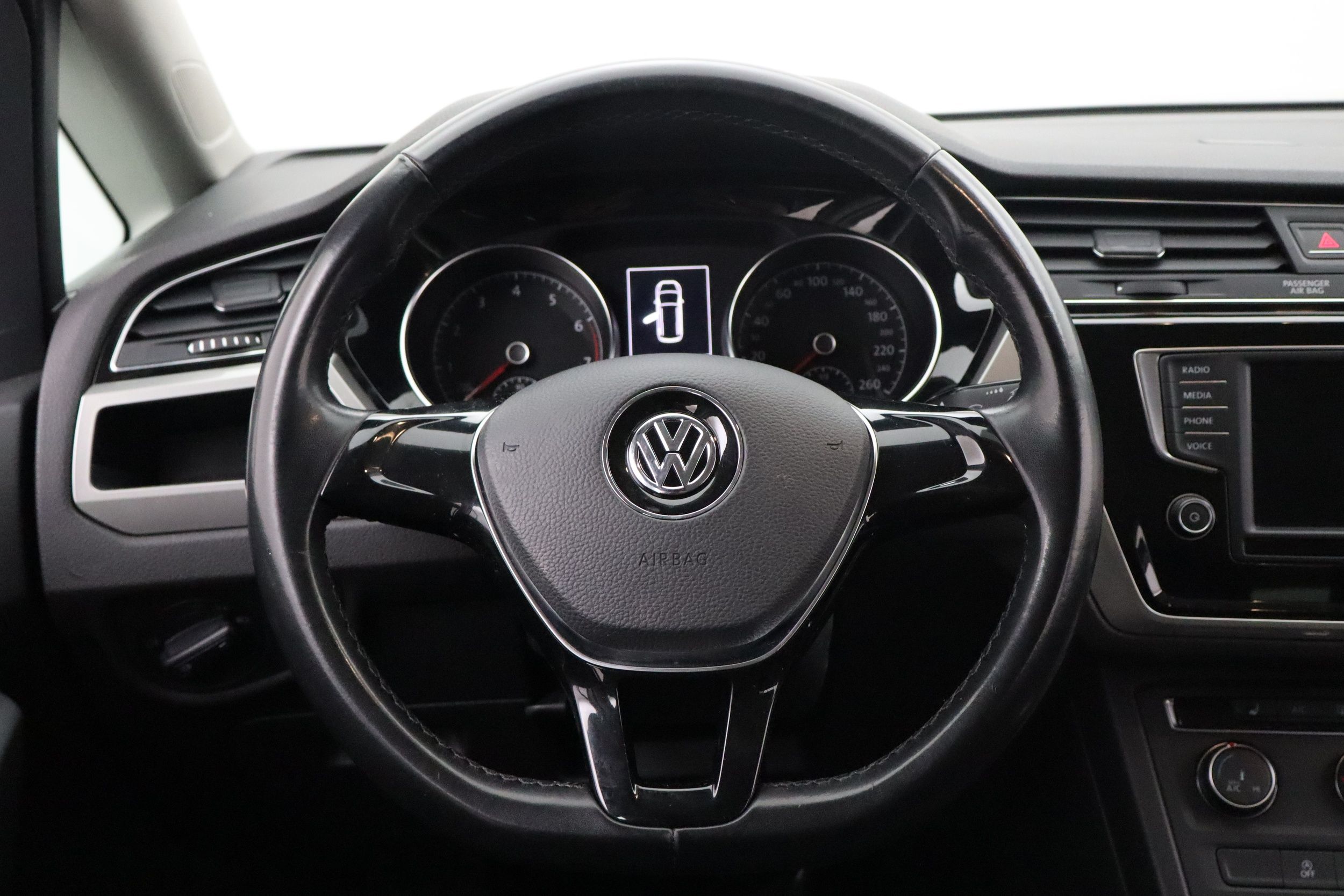 Volkswagen Touran 2016