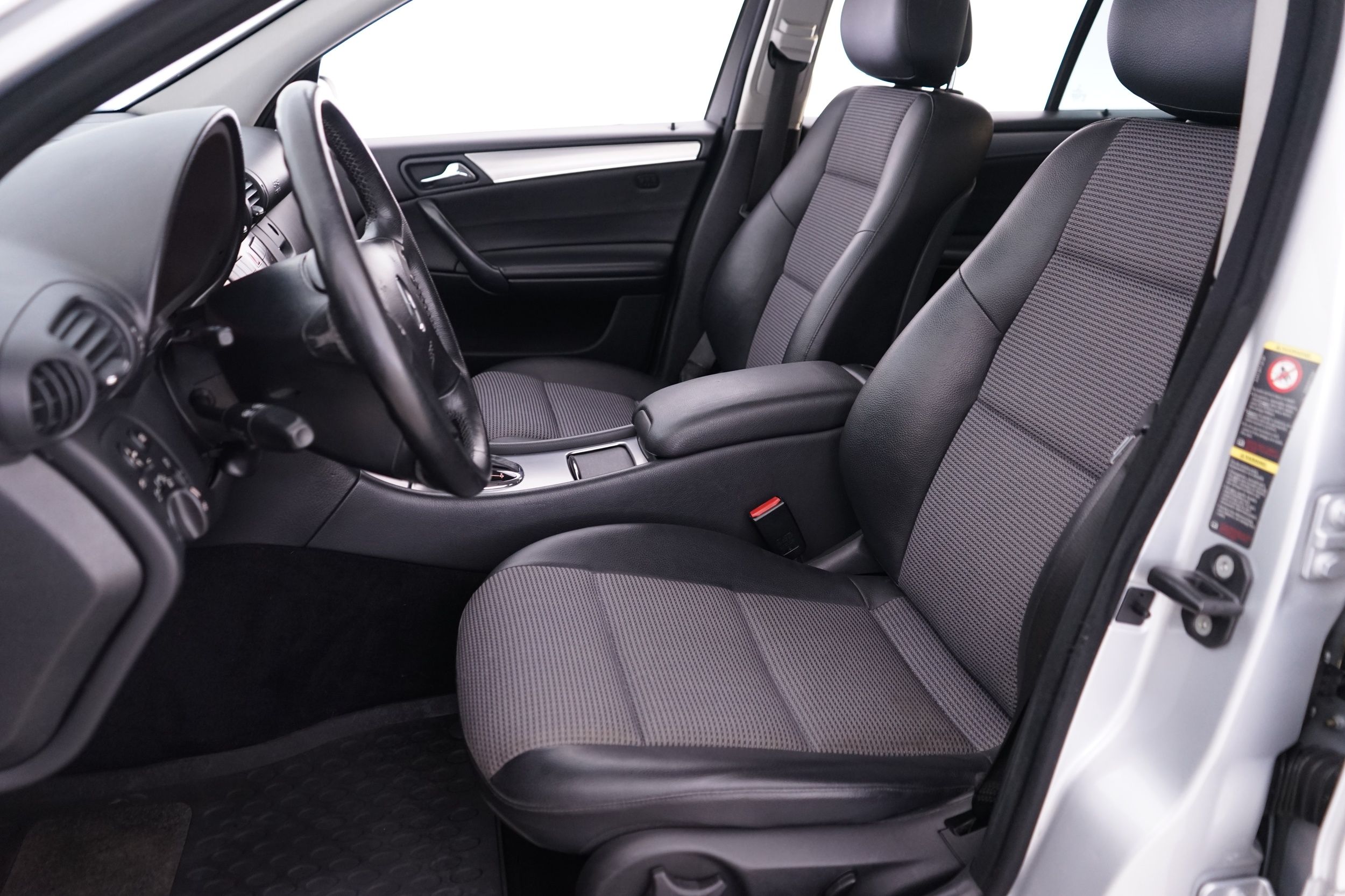 Mercedes-Benz C 2007