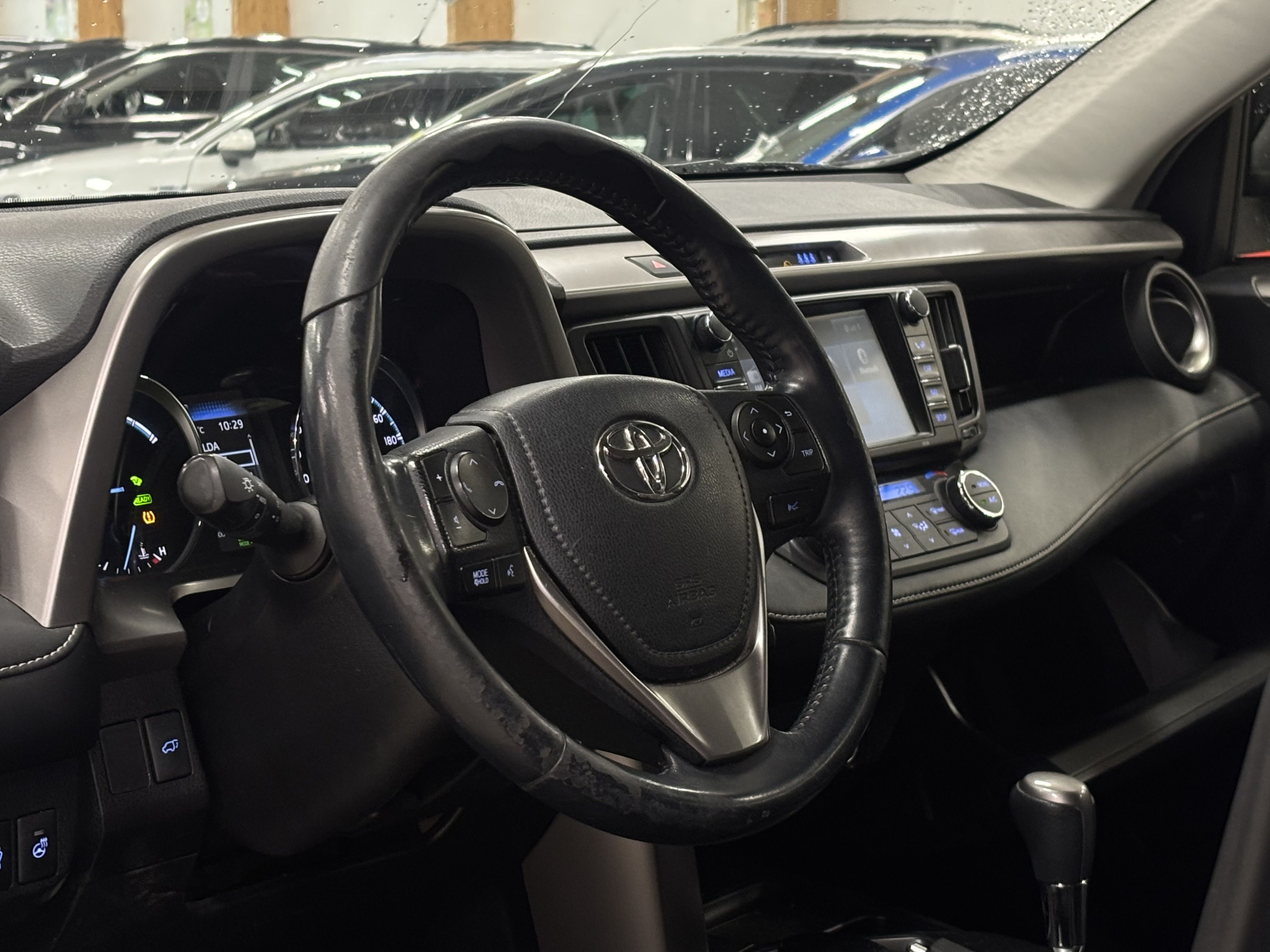 Toyota RAV4 2017