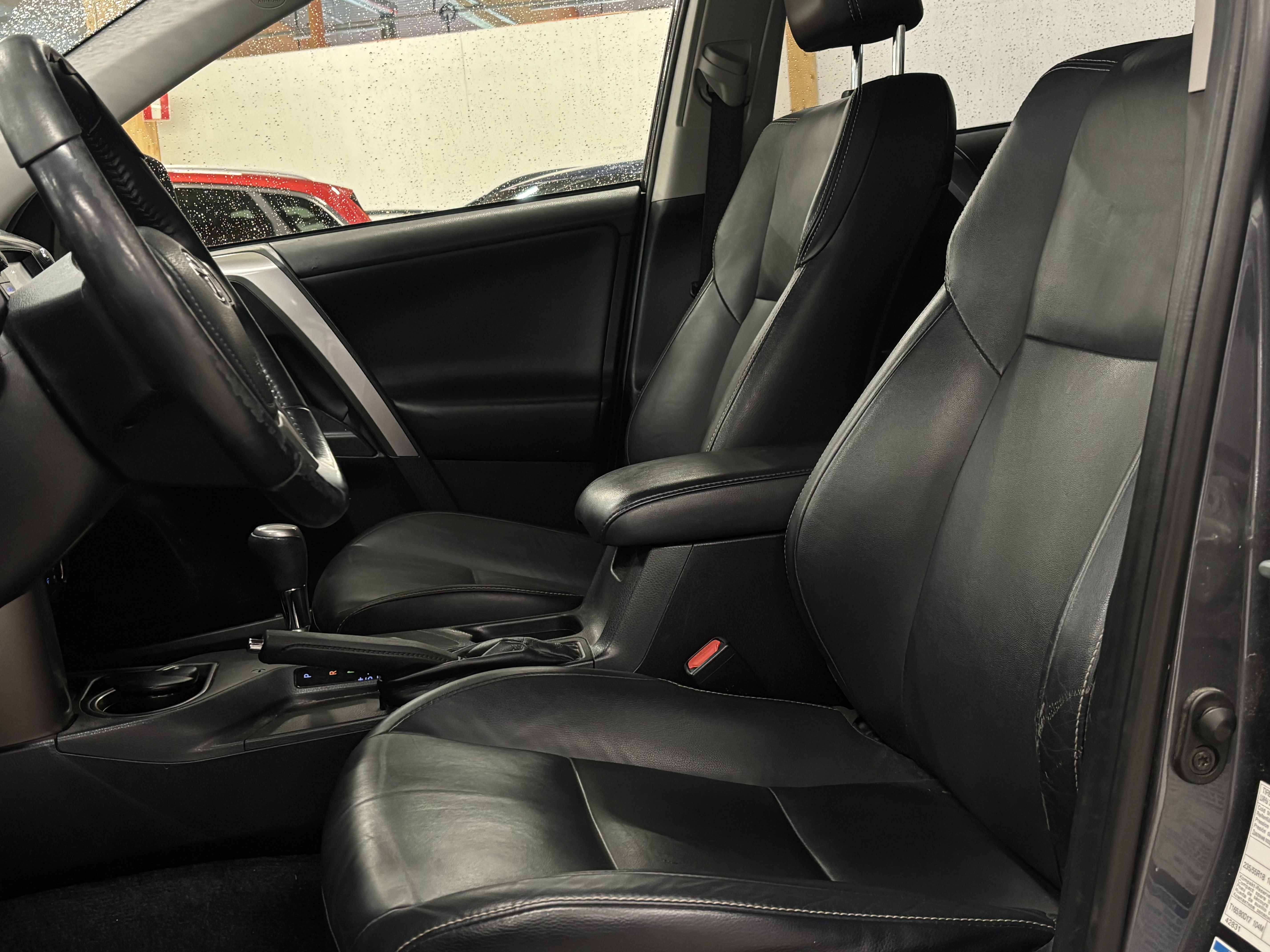 Toyota RAV4 2017