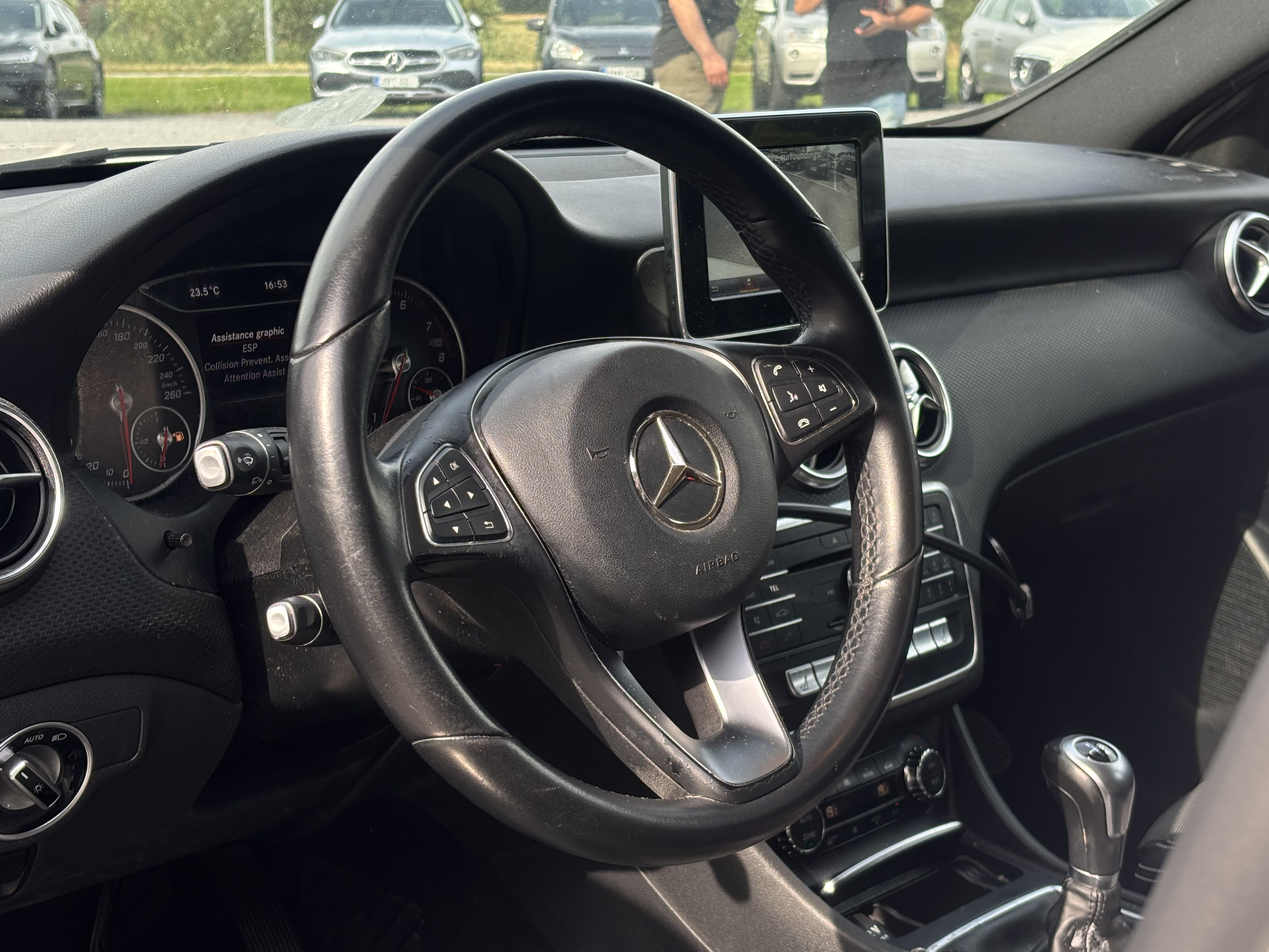 Mercedes-Benz A 2016