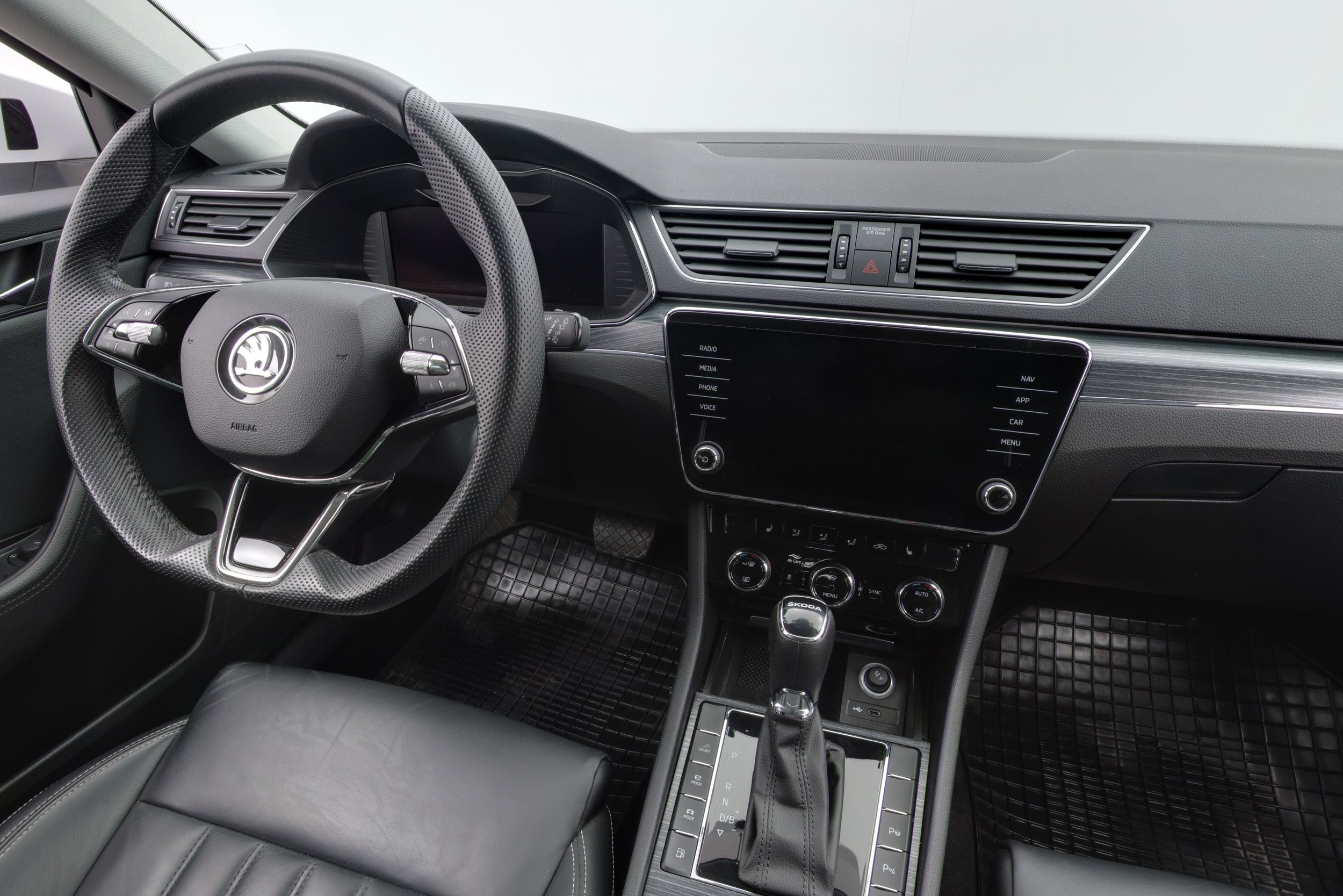 Skoda Superb 2024