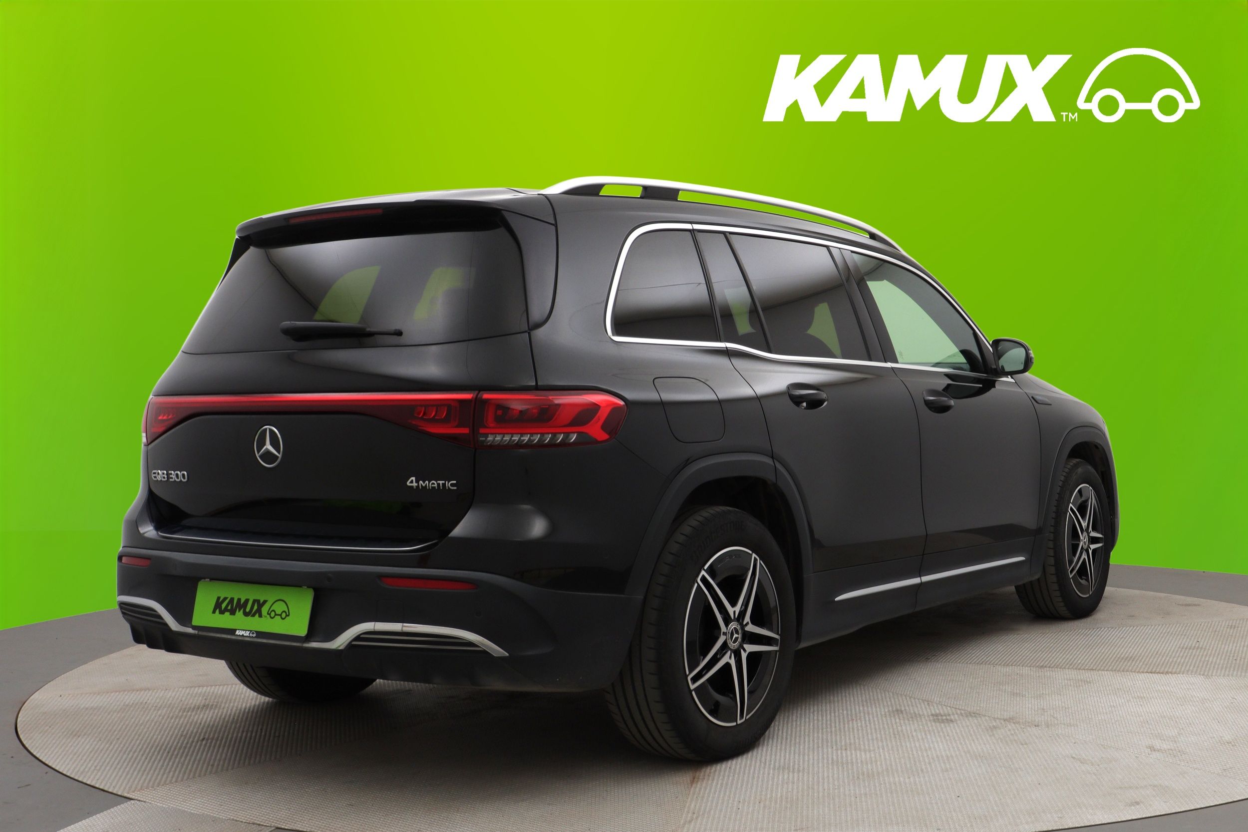 Mercedes-Benz EQB 2023