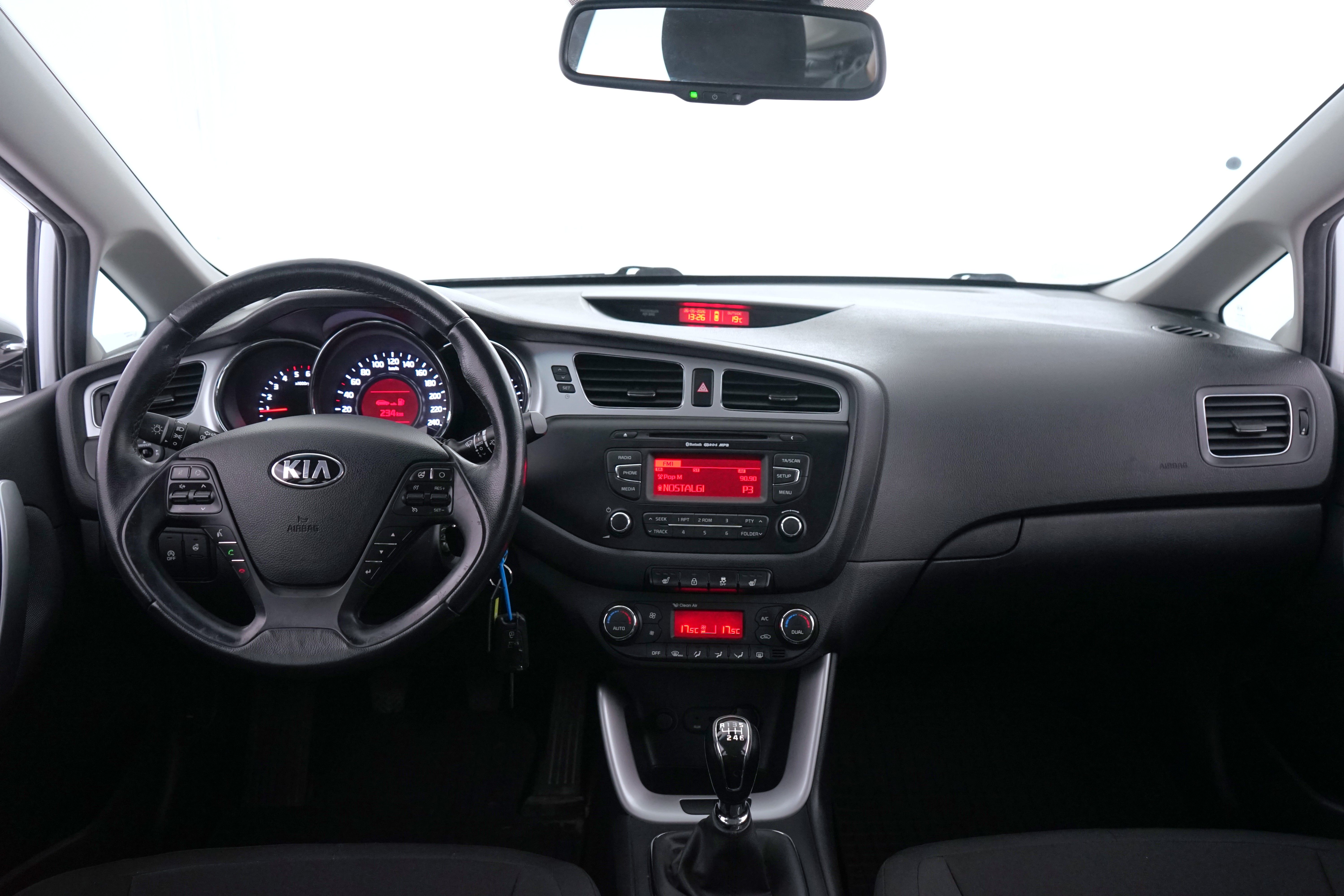 Kia Ceed 2013
