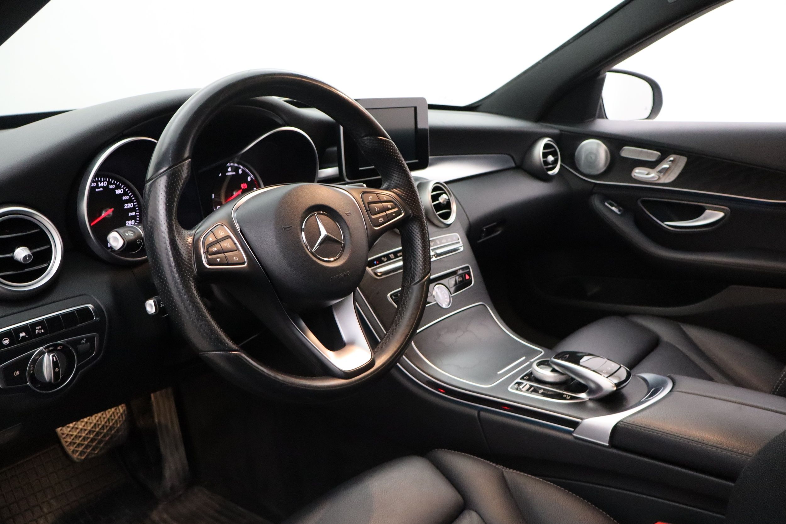 Mercedes-Benz C 2016