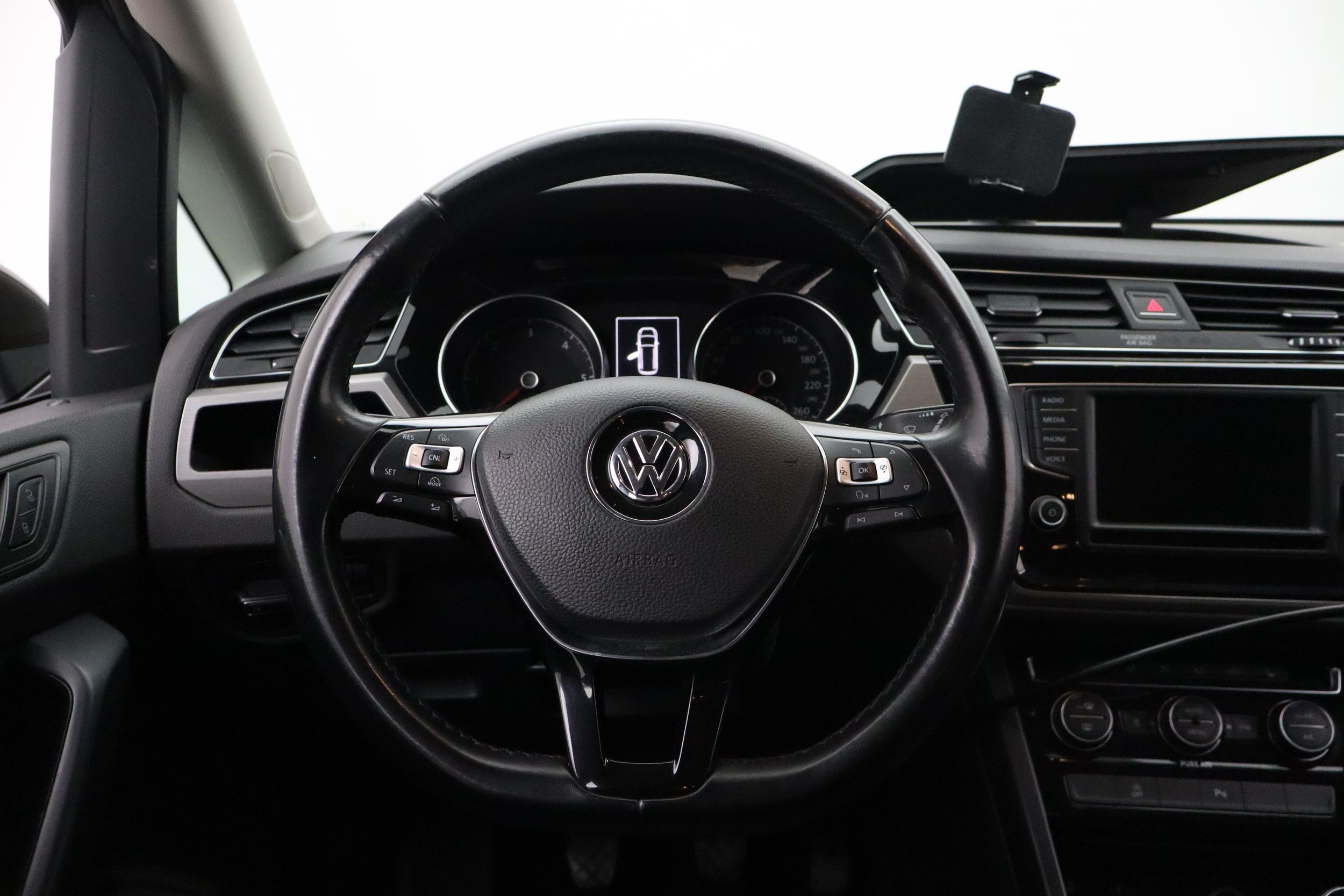 Volkswagen Touran 2016