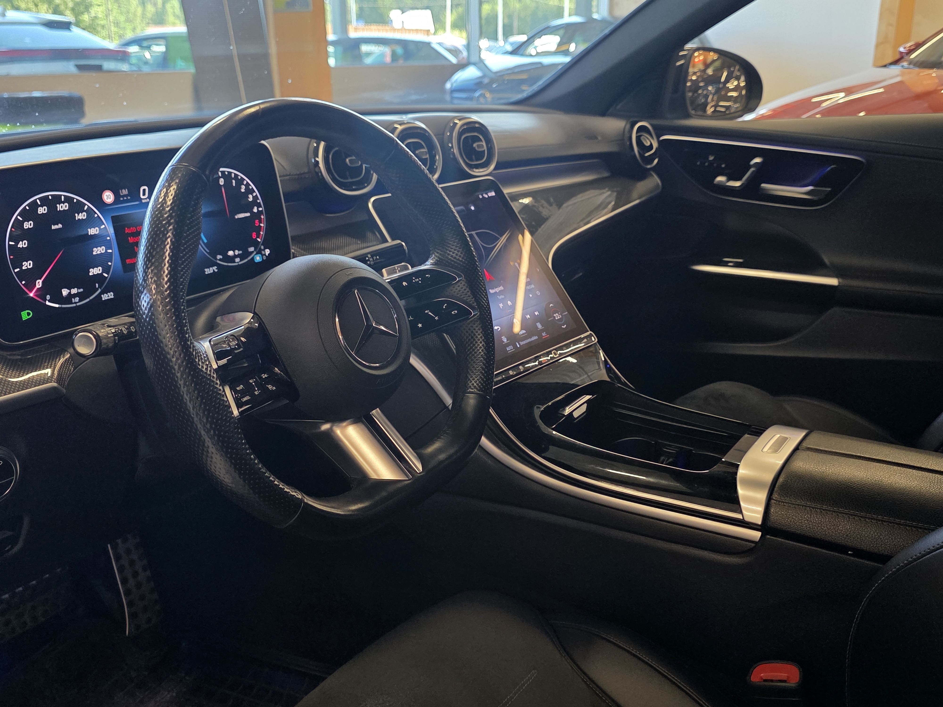 Mercedes-Benz C 2024