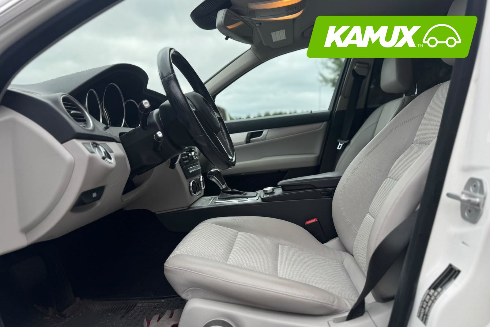 Mercedes-Benz C 2013