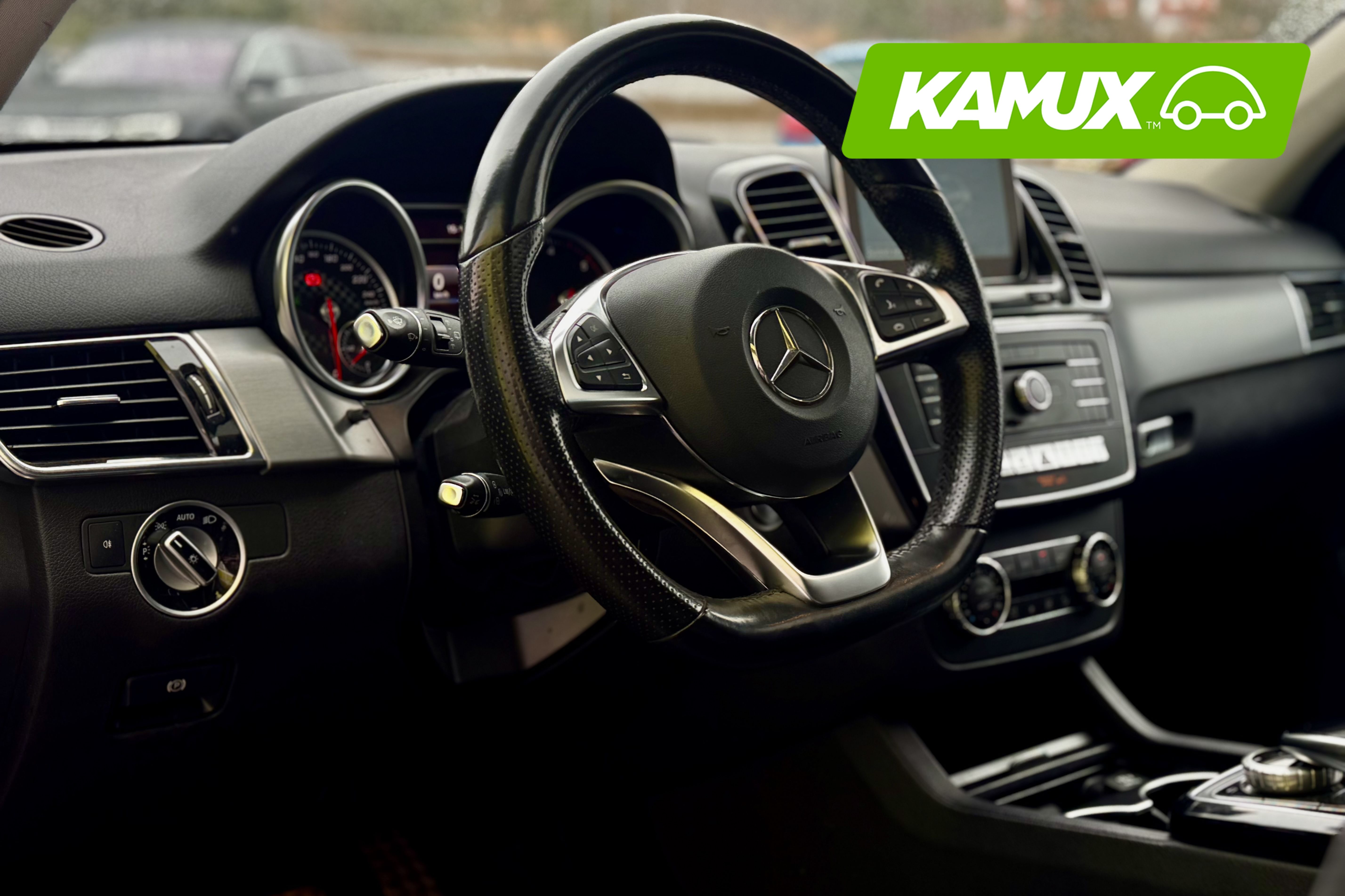 Mercedes-Benz GLE 2016