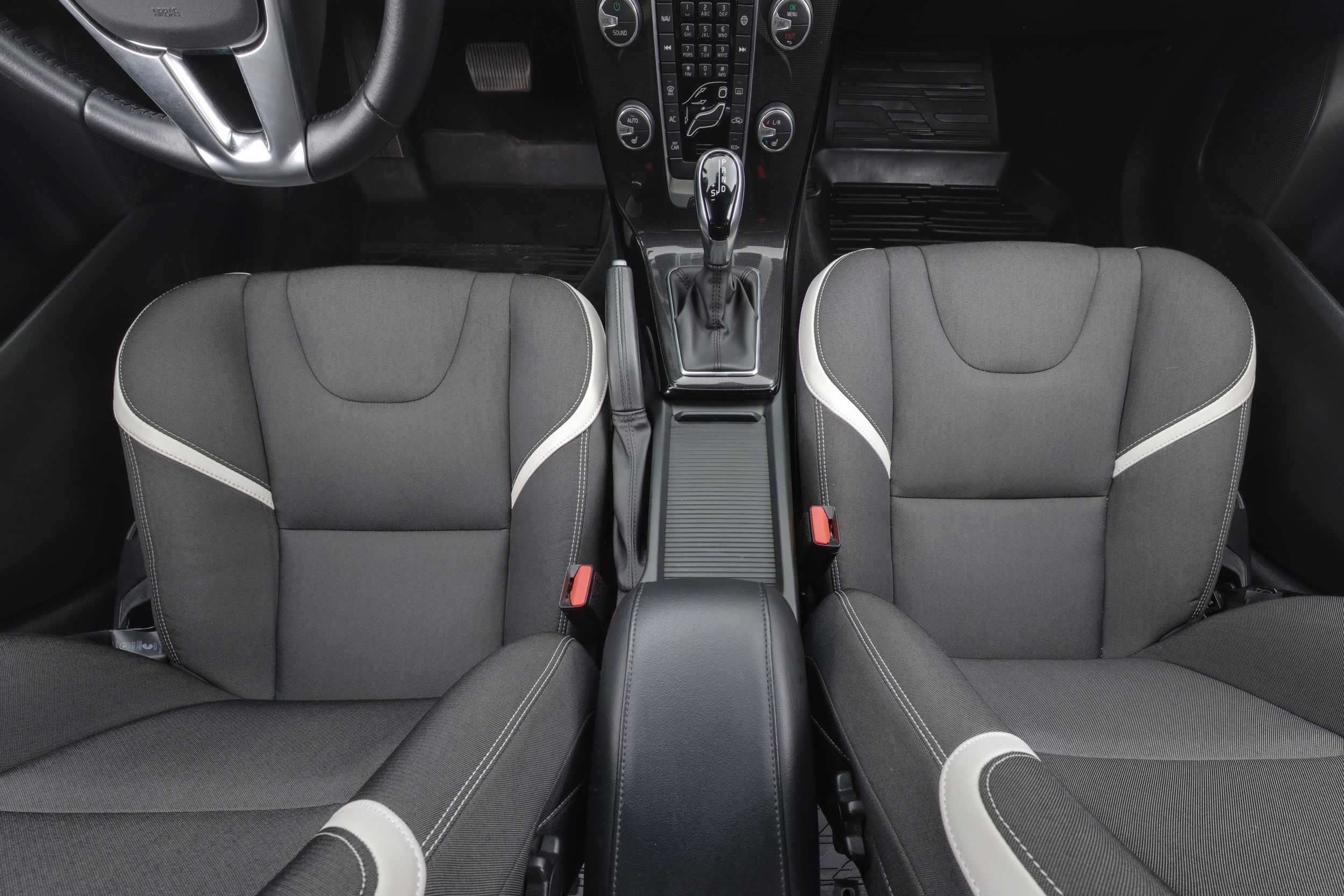 Volvo V40 2019