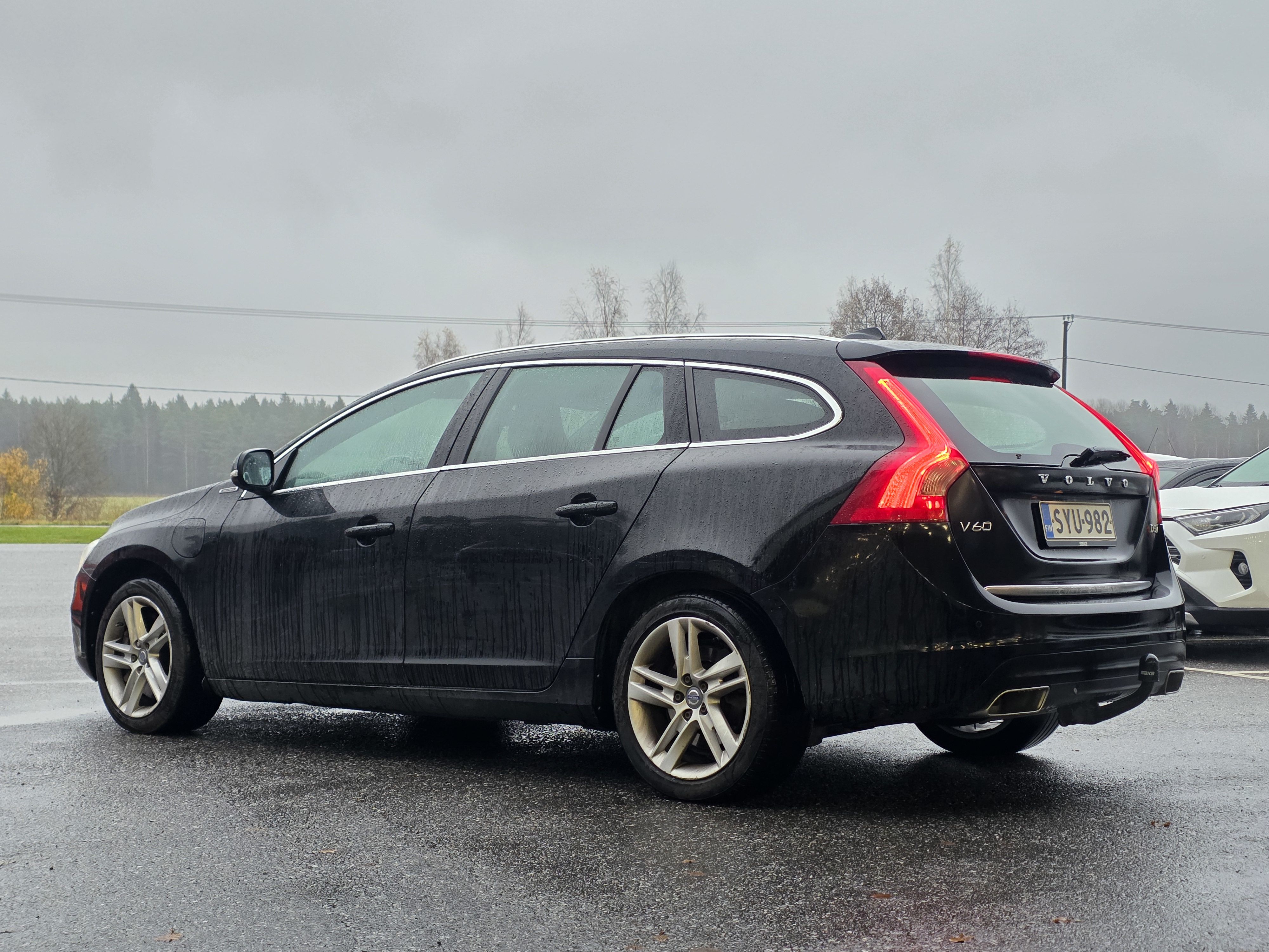 Volvo V60 2016