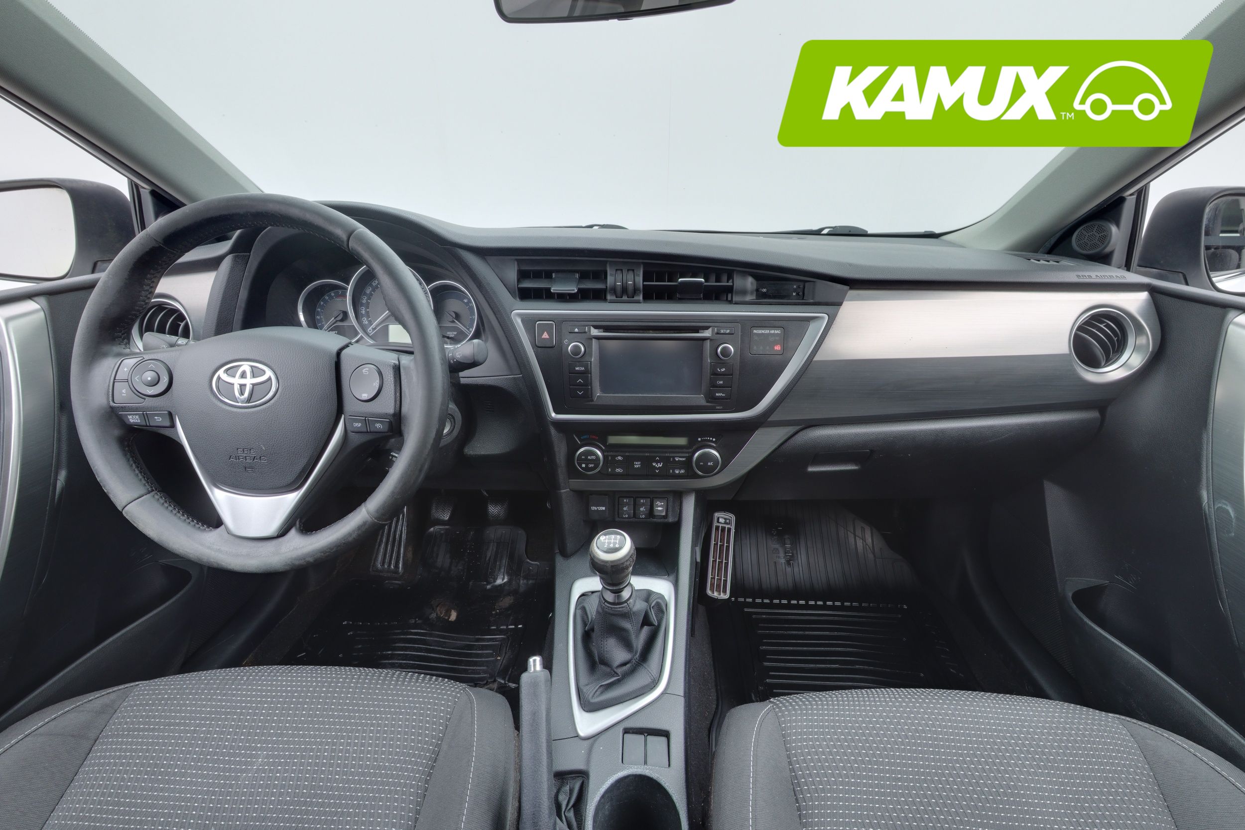 Toyota Auris 2013