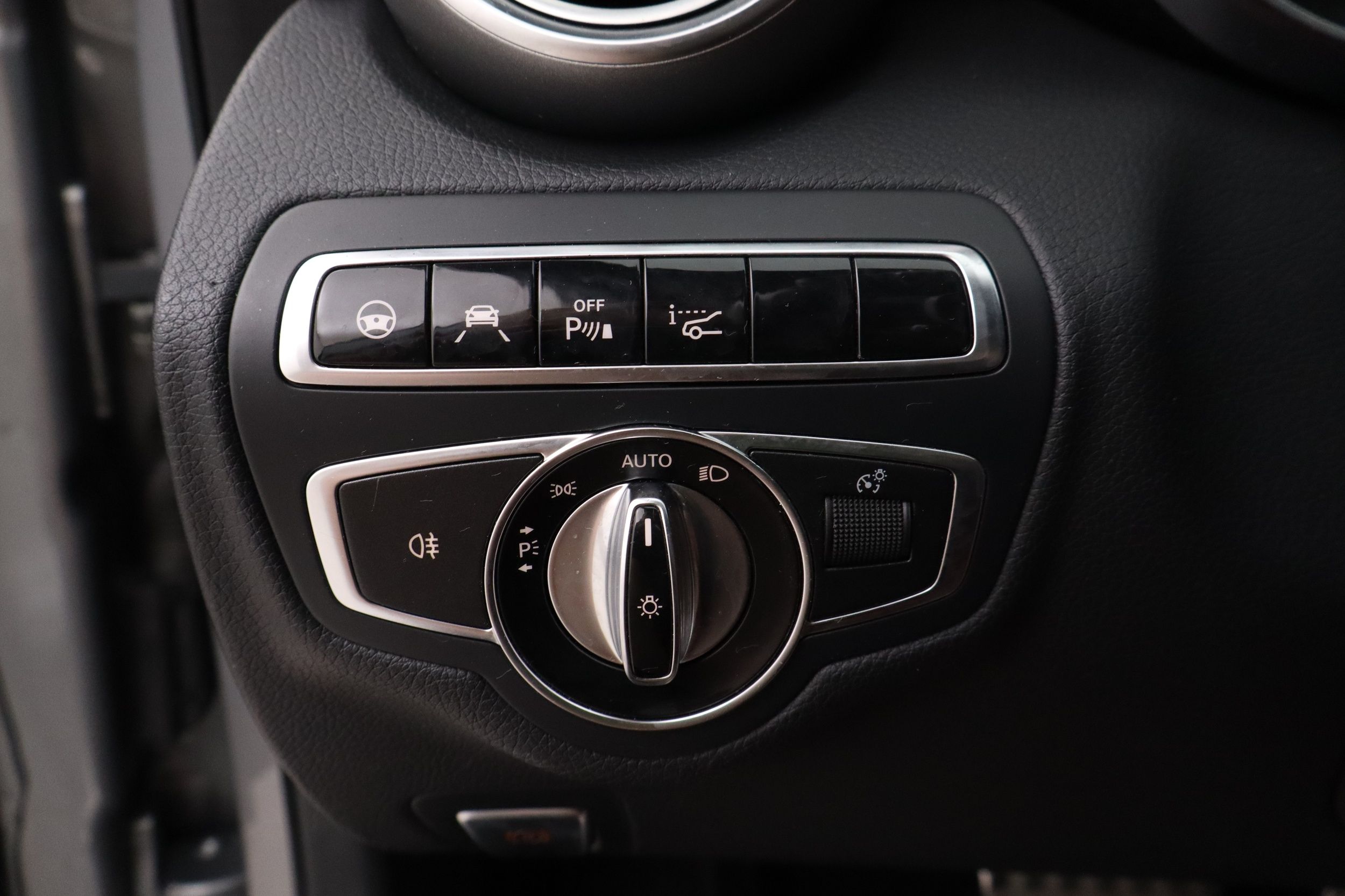 Mercedes-Benz C 2015