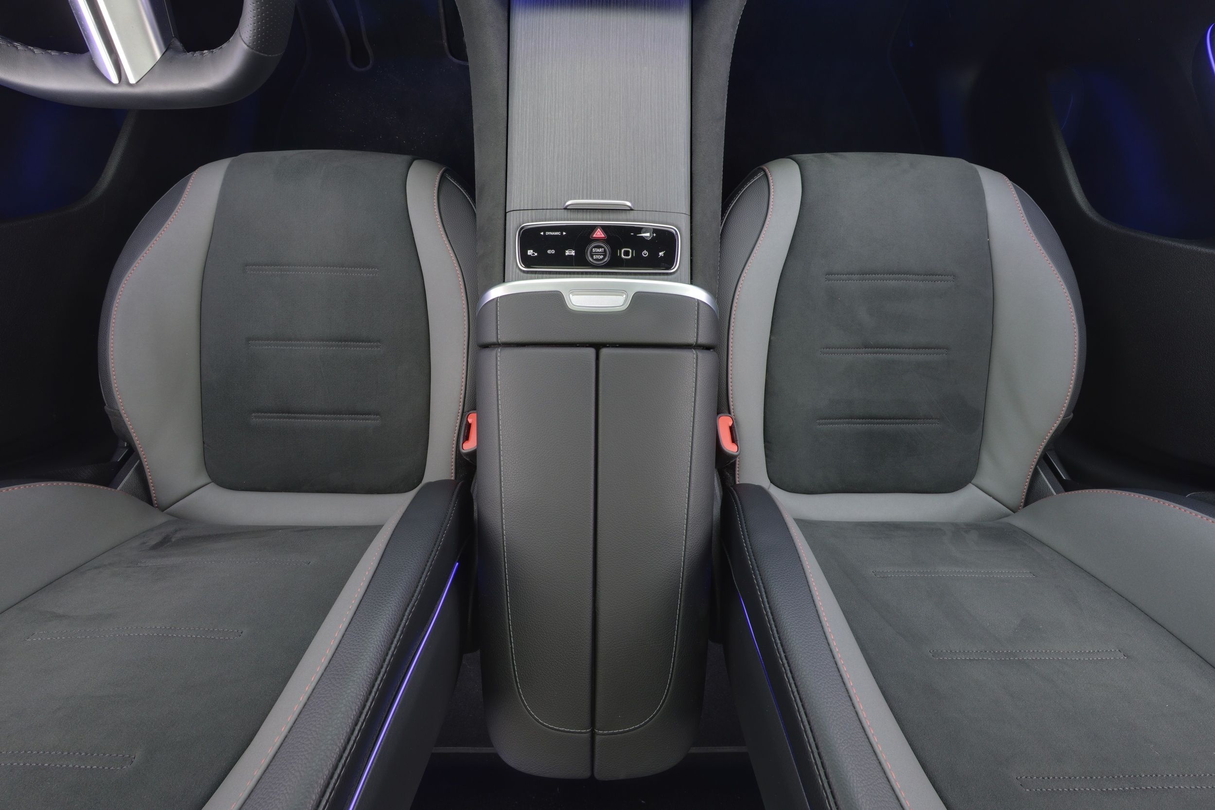 Mercedes-Benz EQE SUV 2025