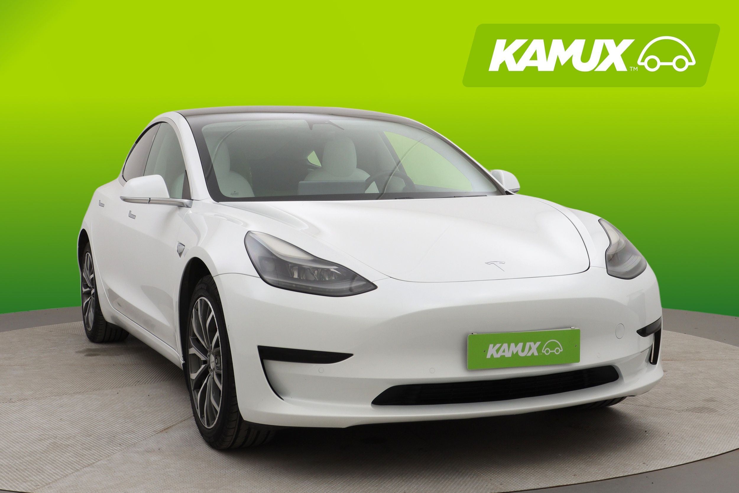 Tesla Model 3 2020