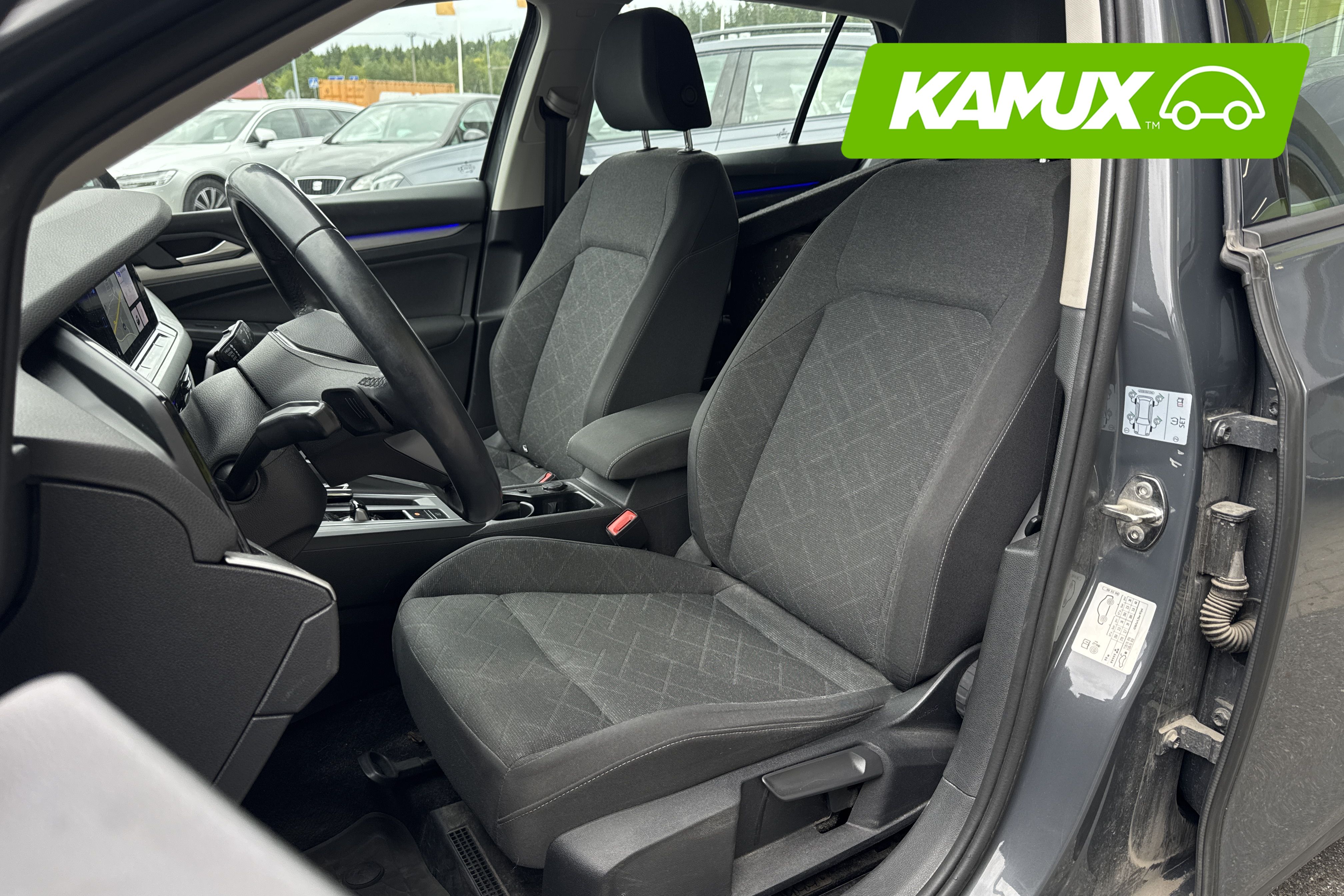 Volkswagen Golf 2021