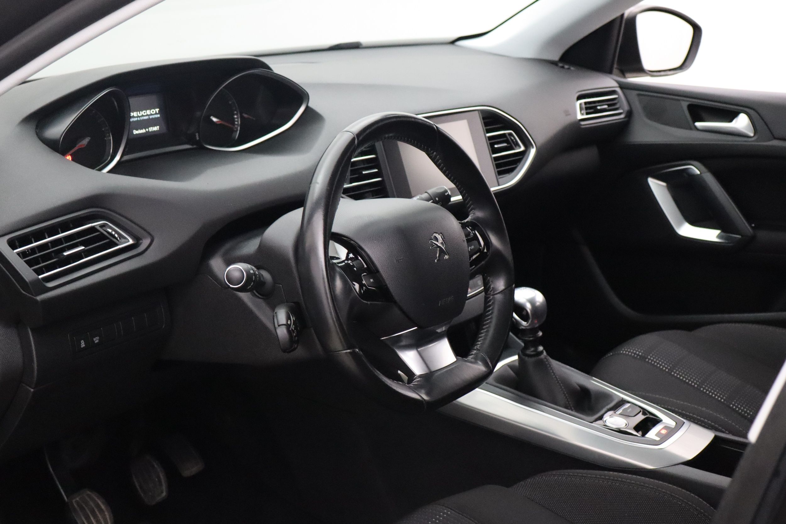 Peugeot 308 2015