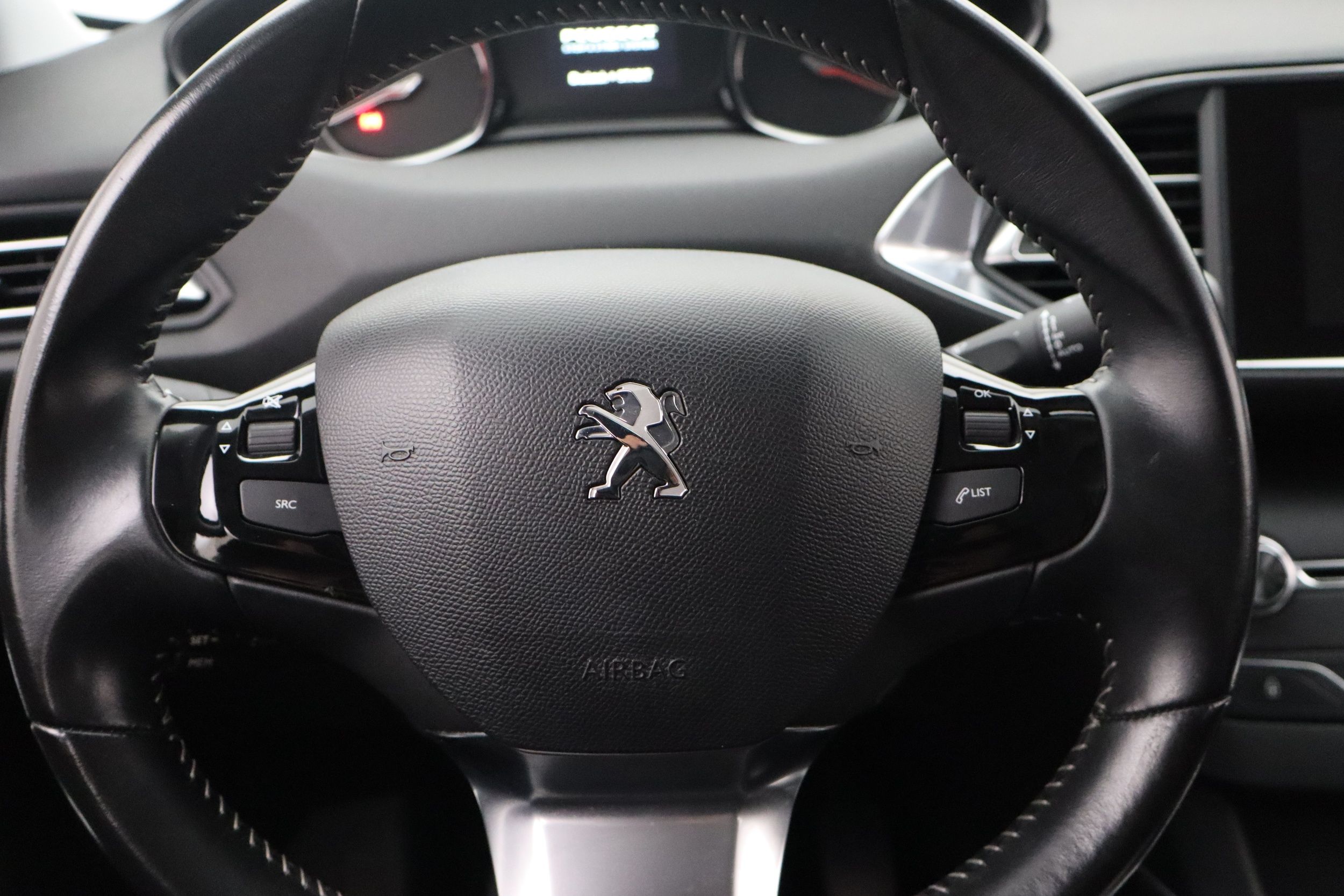 Peugeot 308 2015