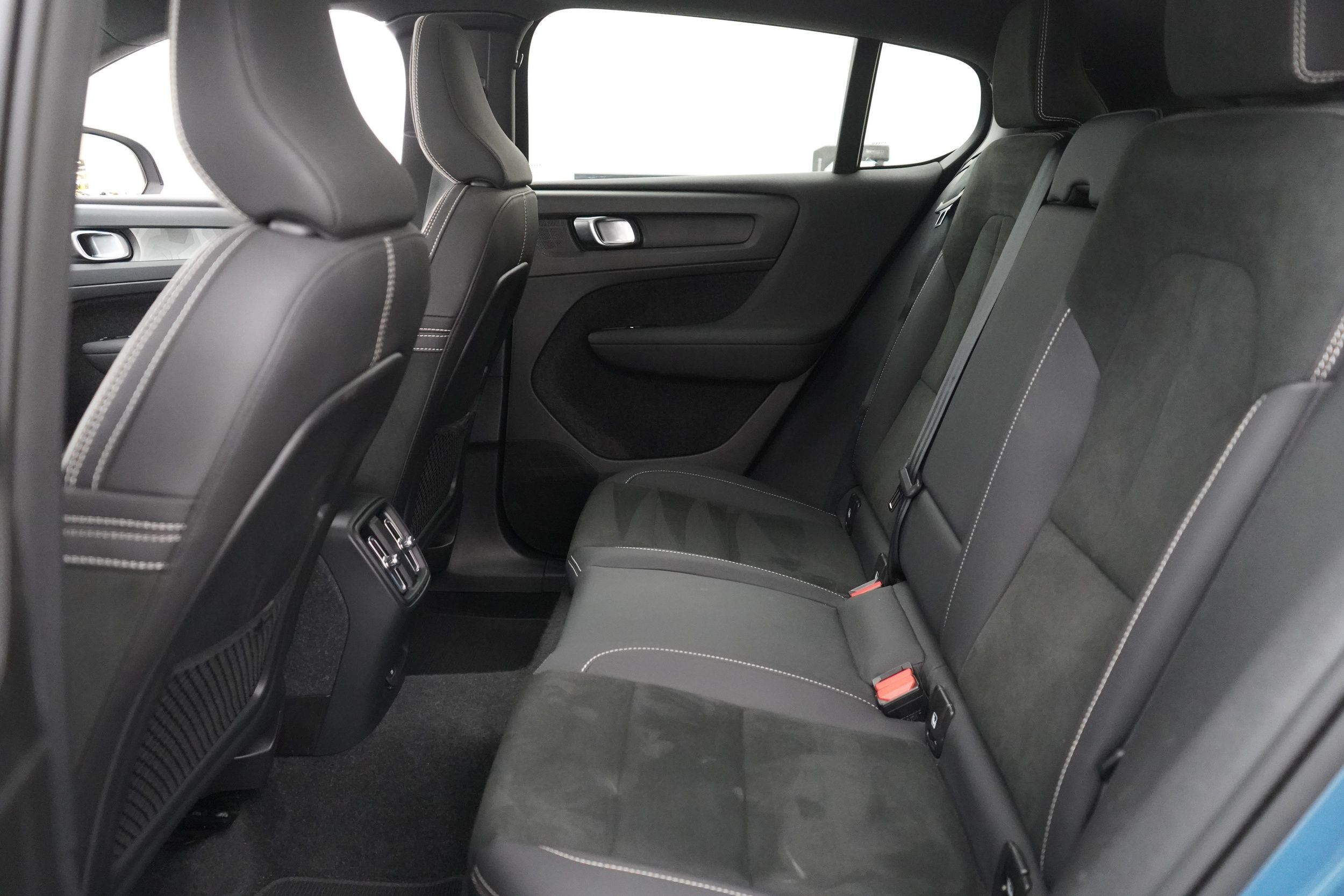 Volvo C40 2023