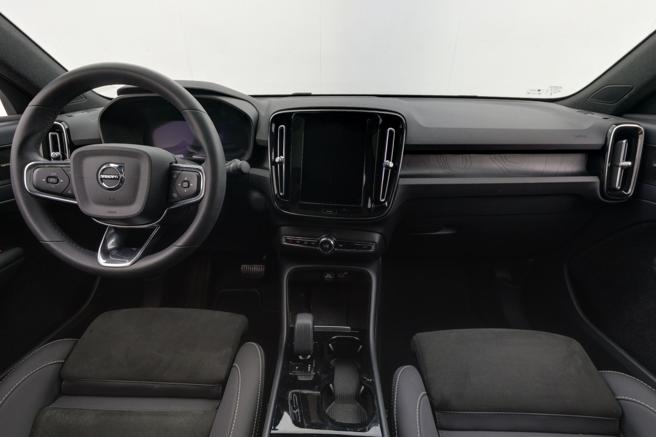 Volvo C40 2023