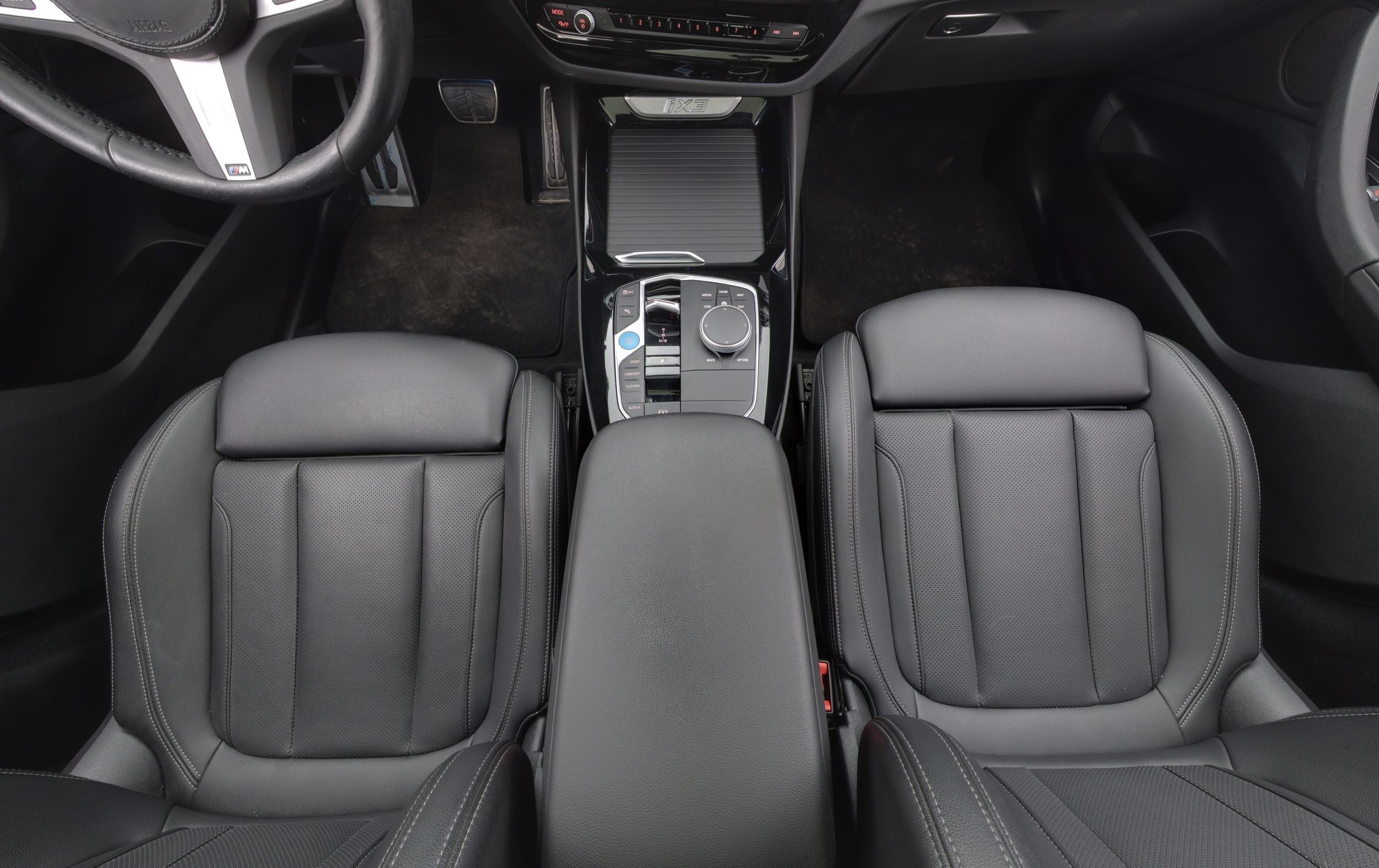 BMW iX3 2023