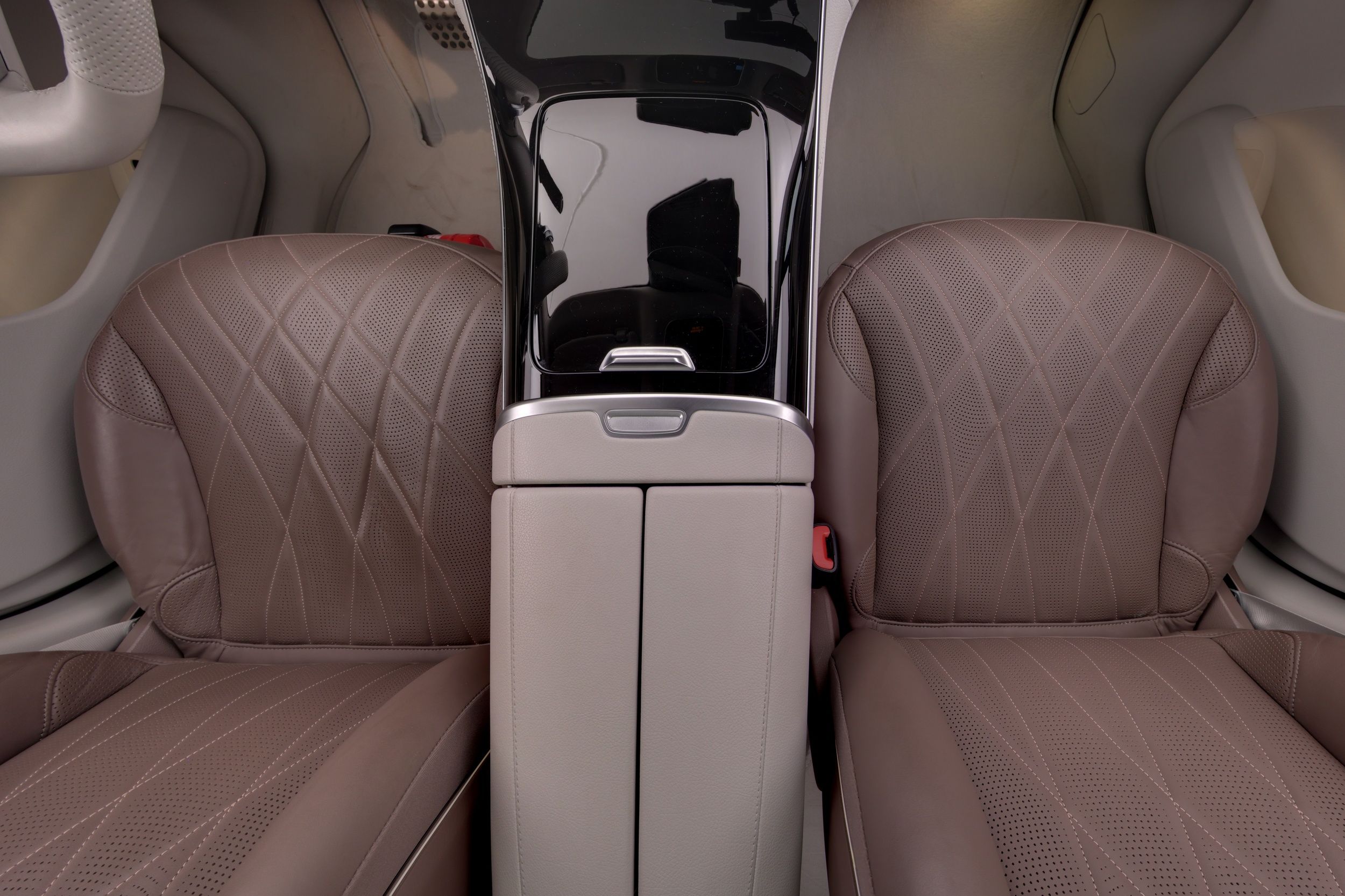 Mercedes-Benz EQE SUV 2023