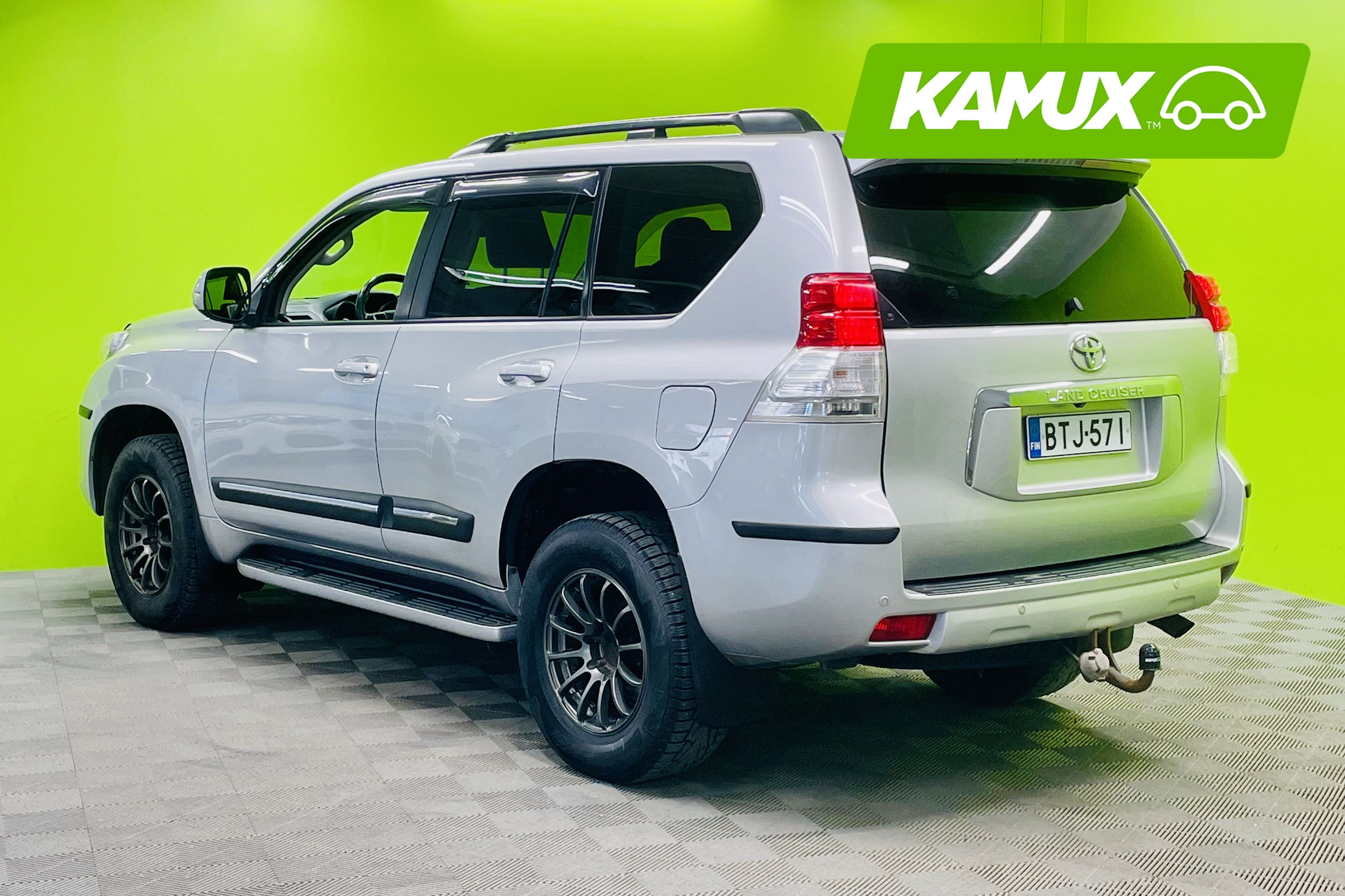 Toyota Land Cruiser 2012