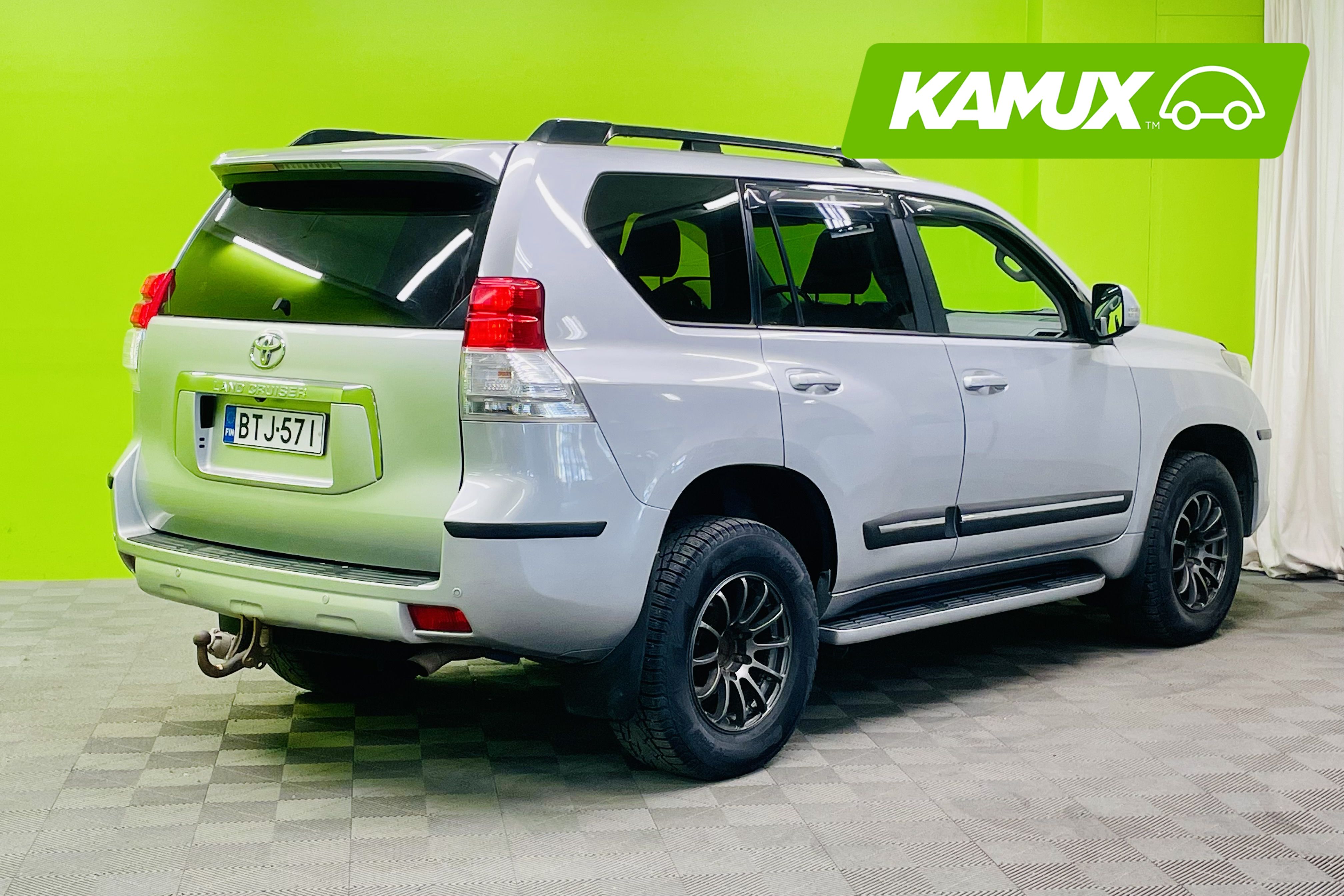 Toyota Land Cruiser 2012