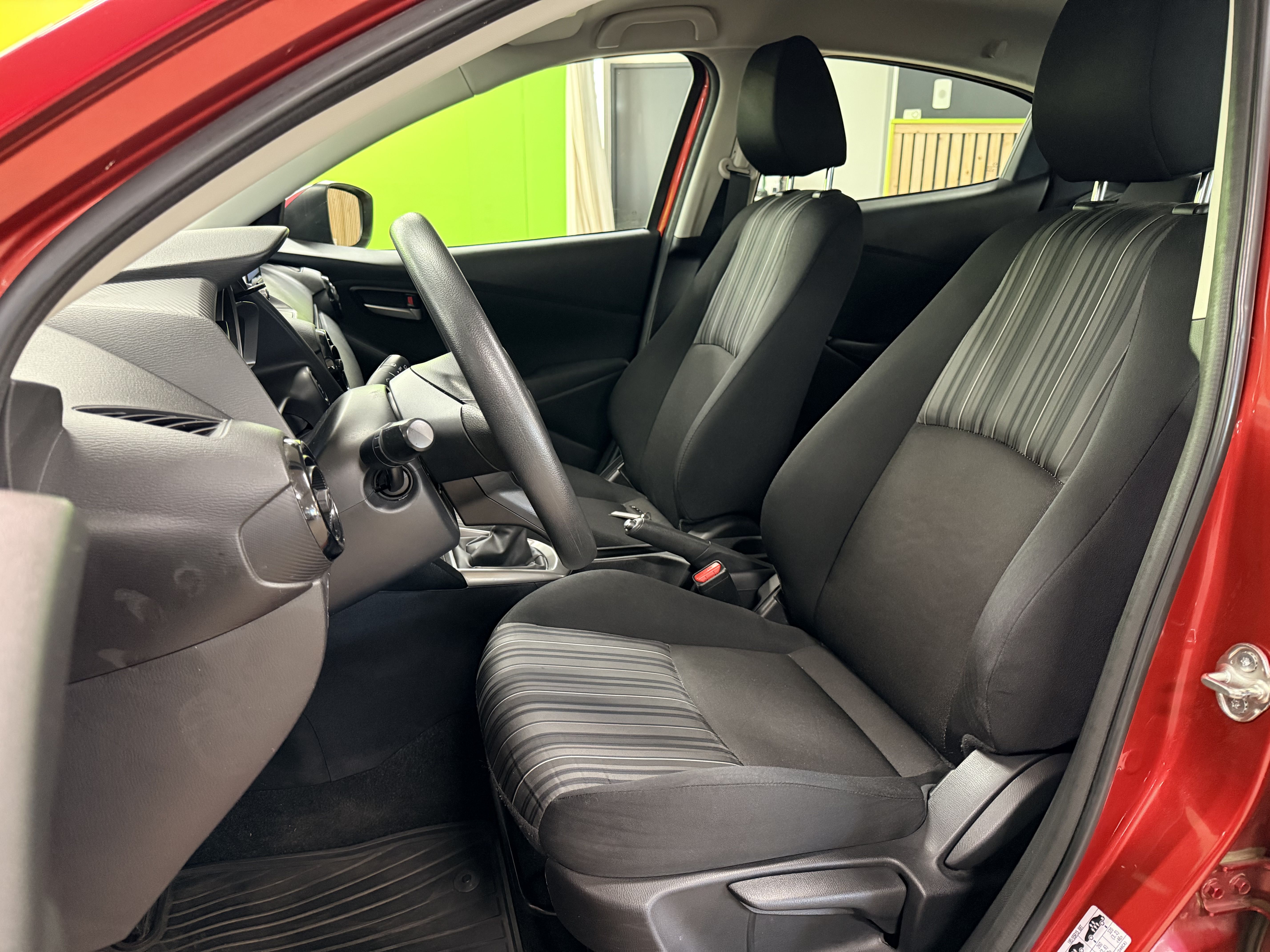 Mazda 2 2019