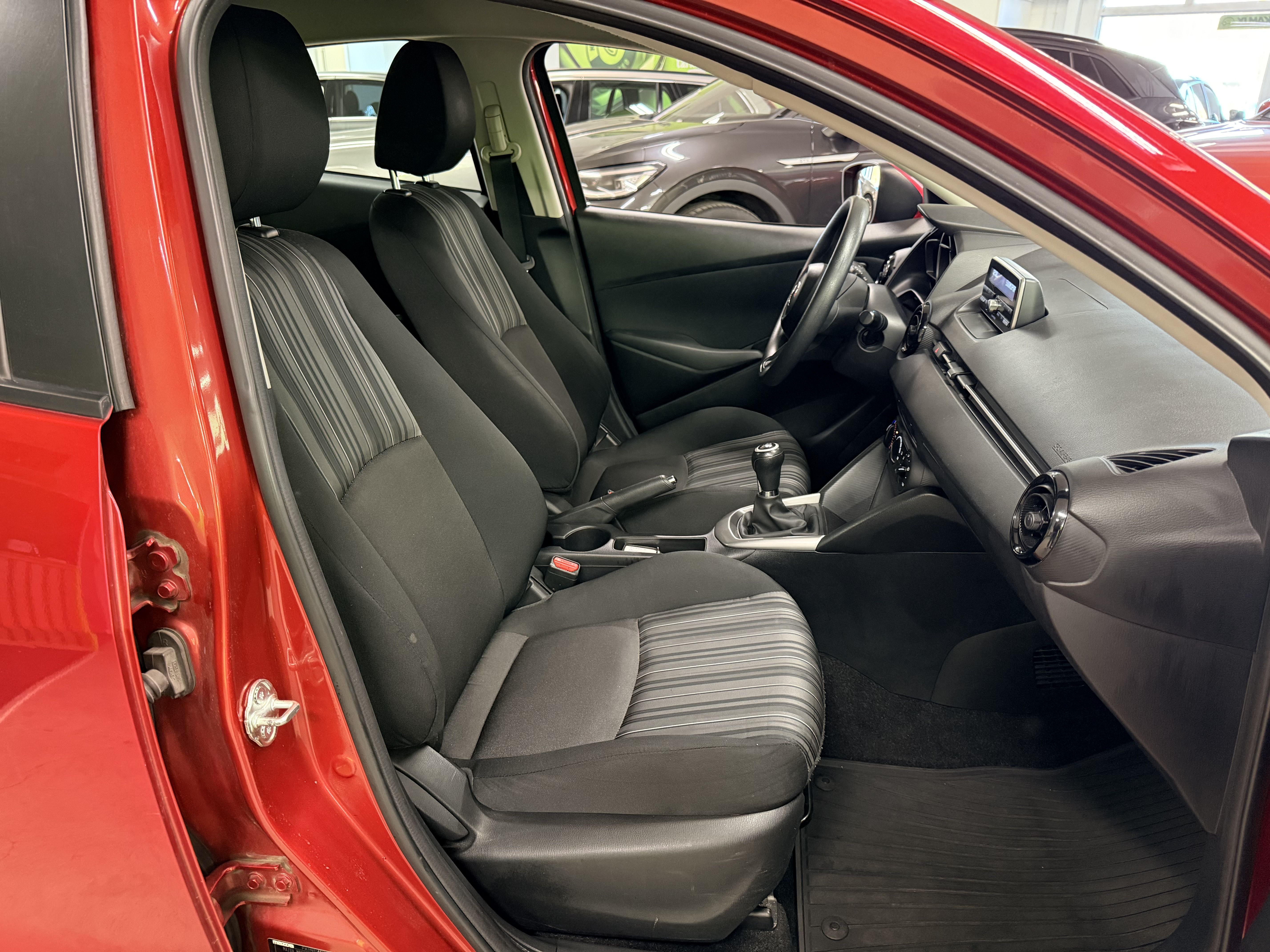 Mazda 2 2019