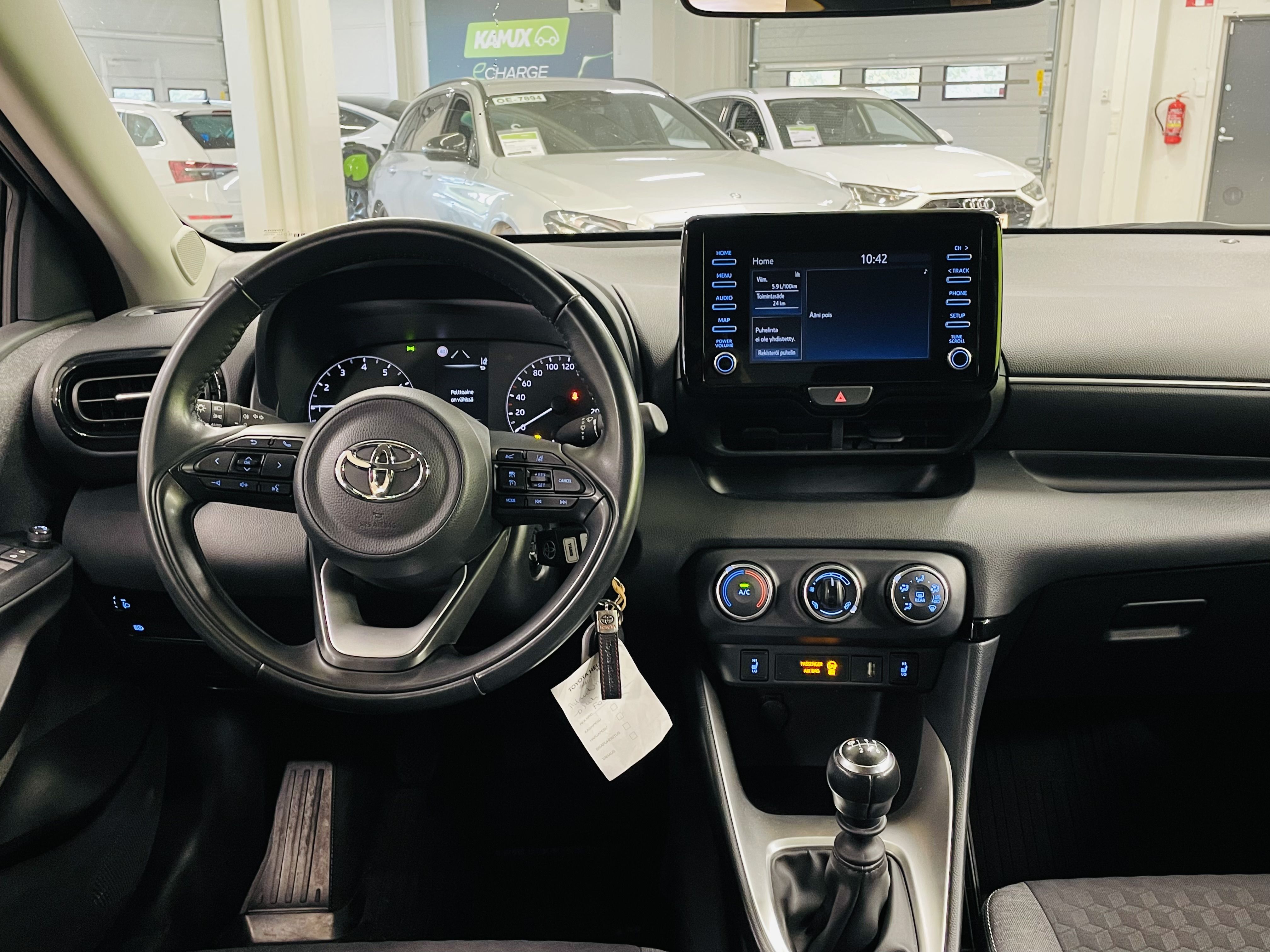 Toyota Yaris 2021