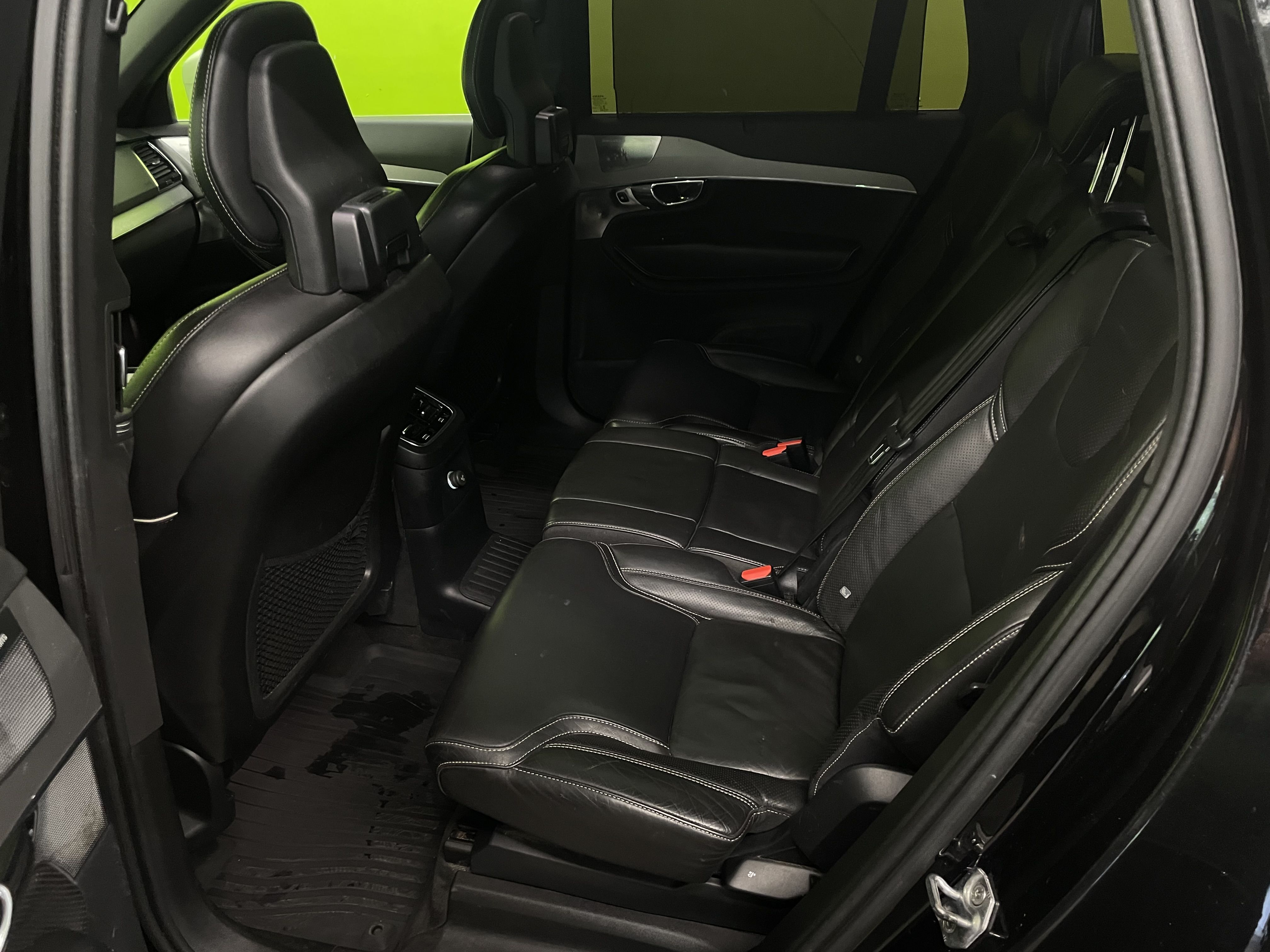 Volvo XC90 2016