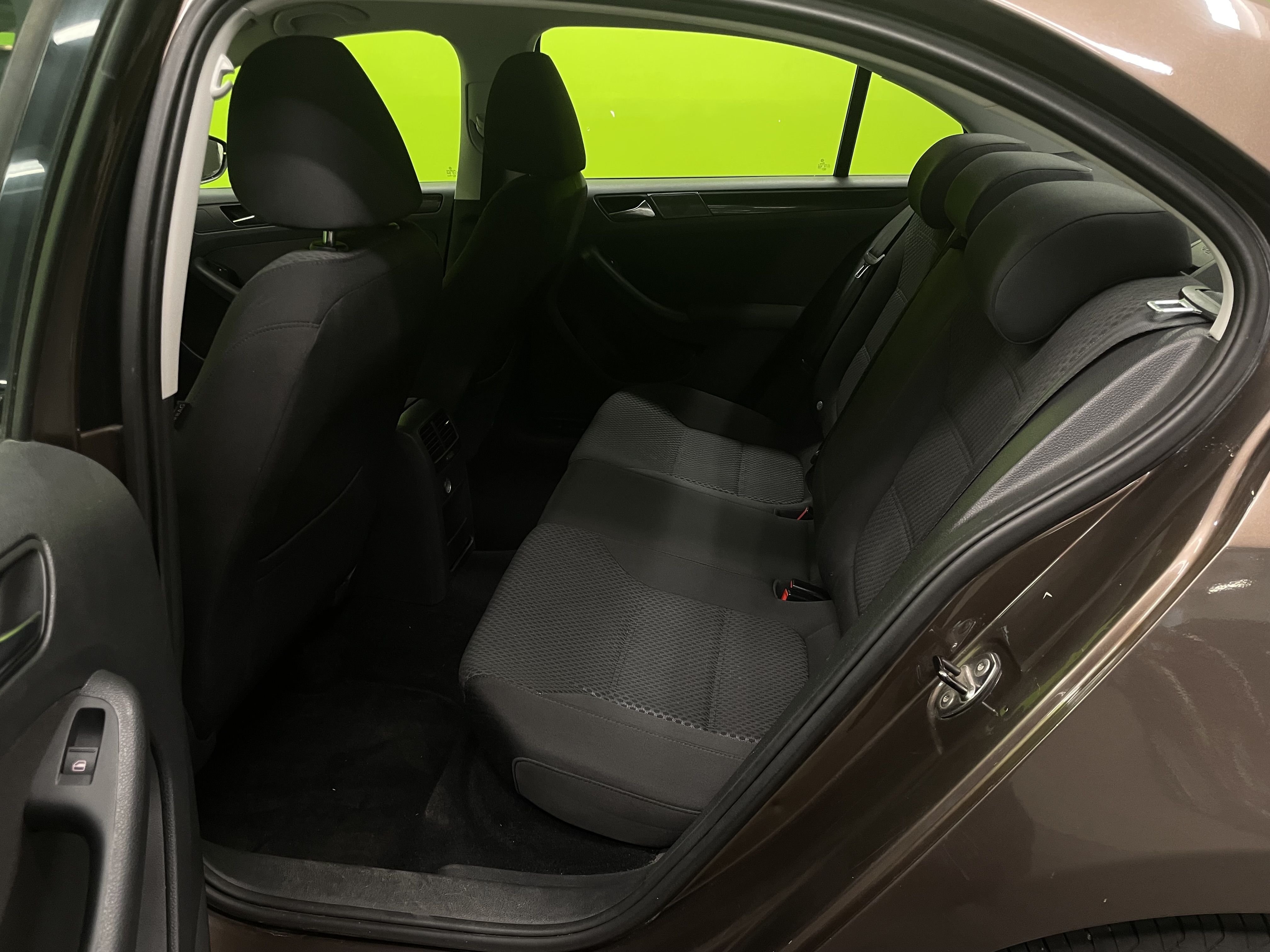 Volkswagen Jetta 2012