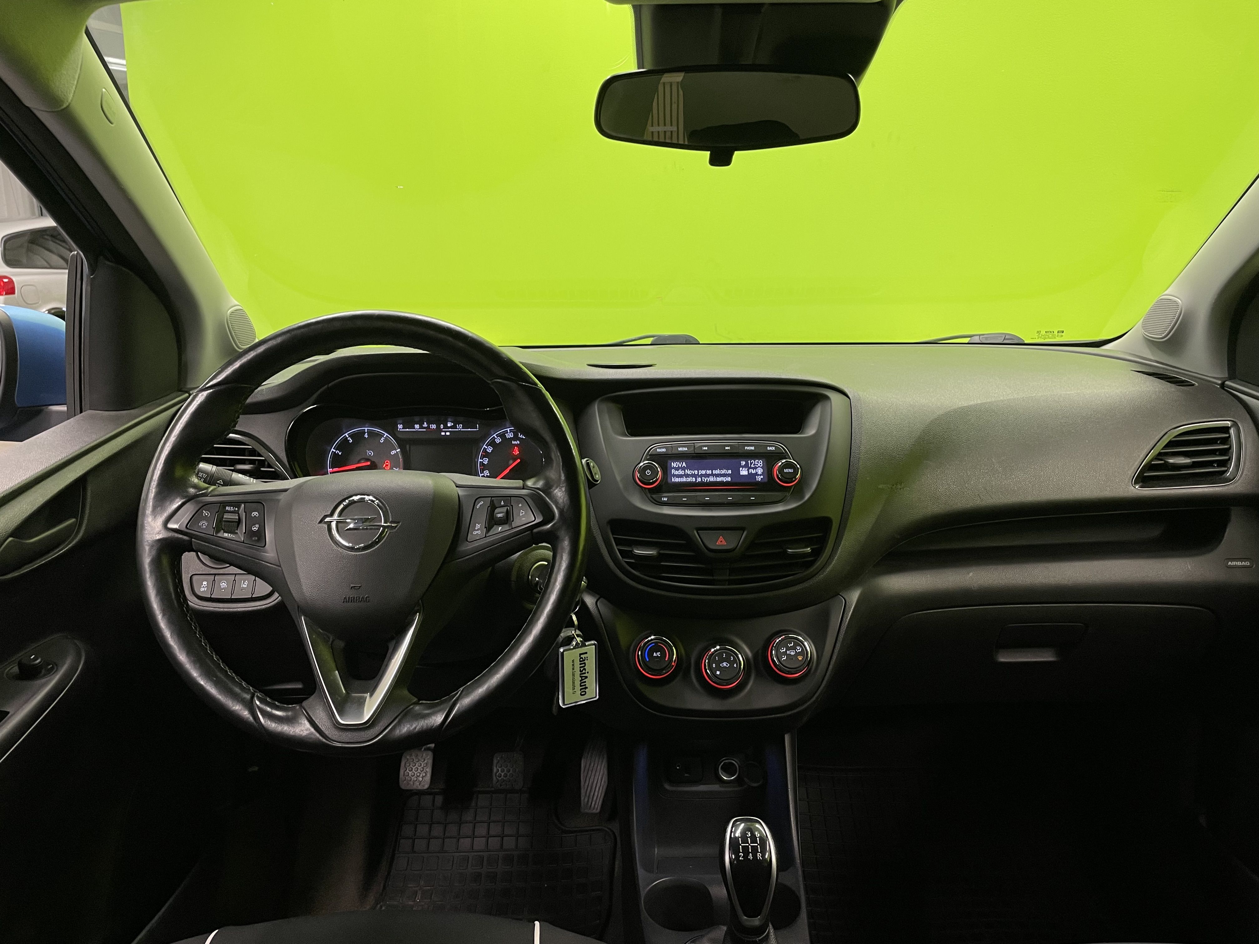 Opel Karl 2016